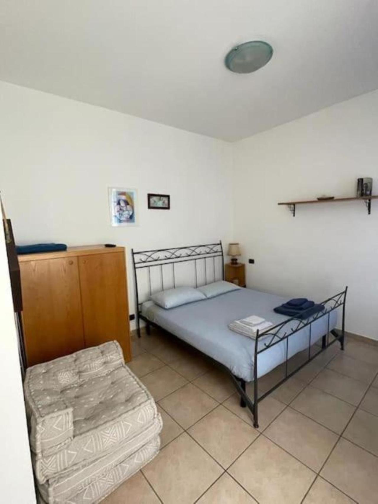 Como Lake apartment view 2