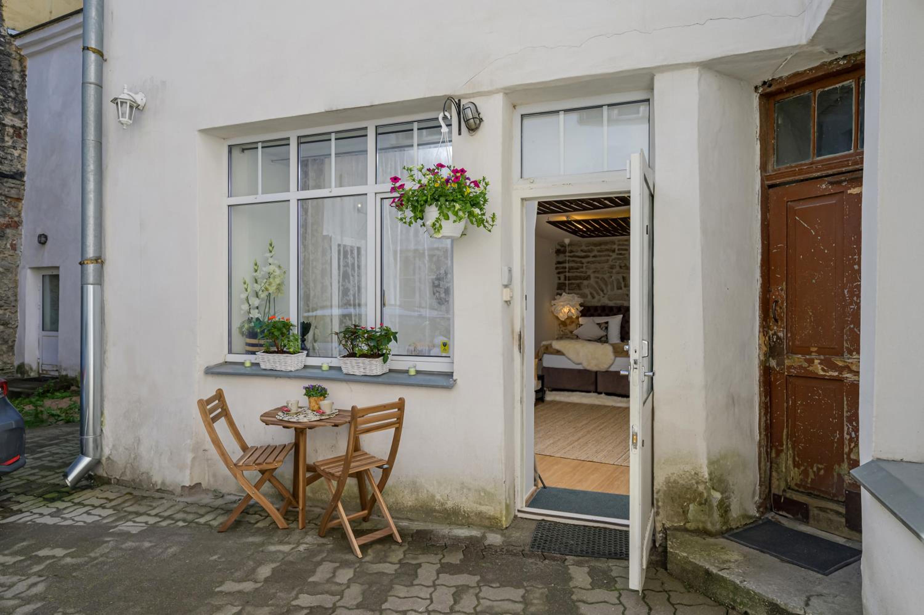 Tallinn Old Town Romantic Apartment