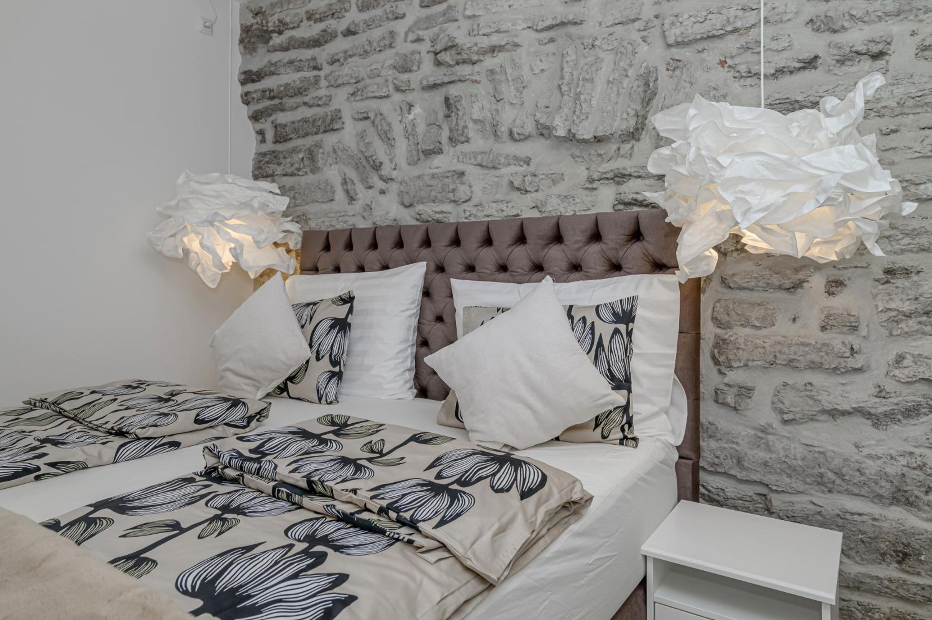 Tallinn Old Town Romantic Apartment
