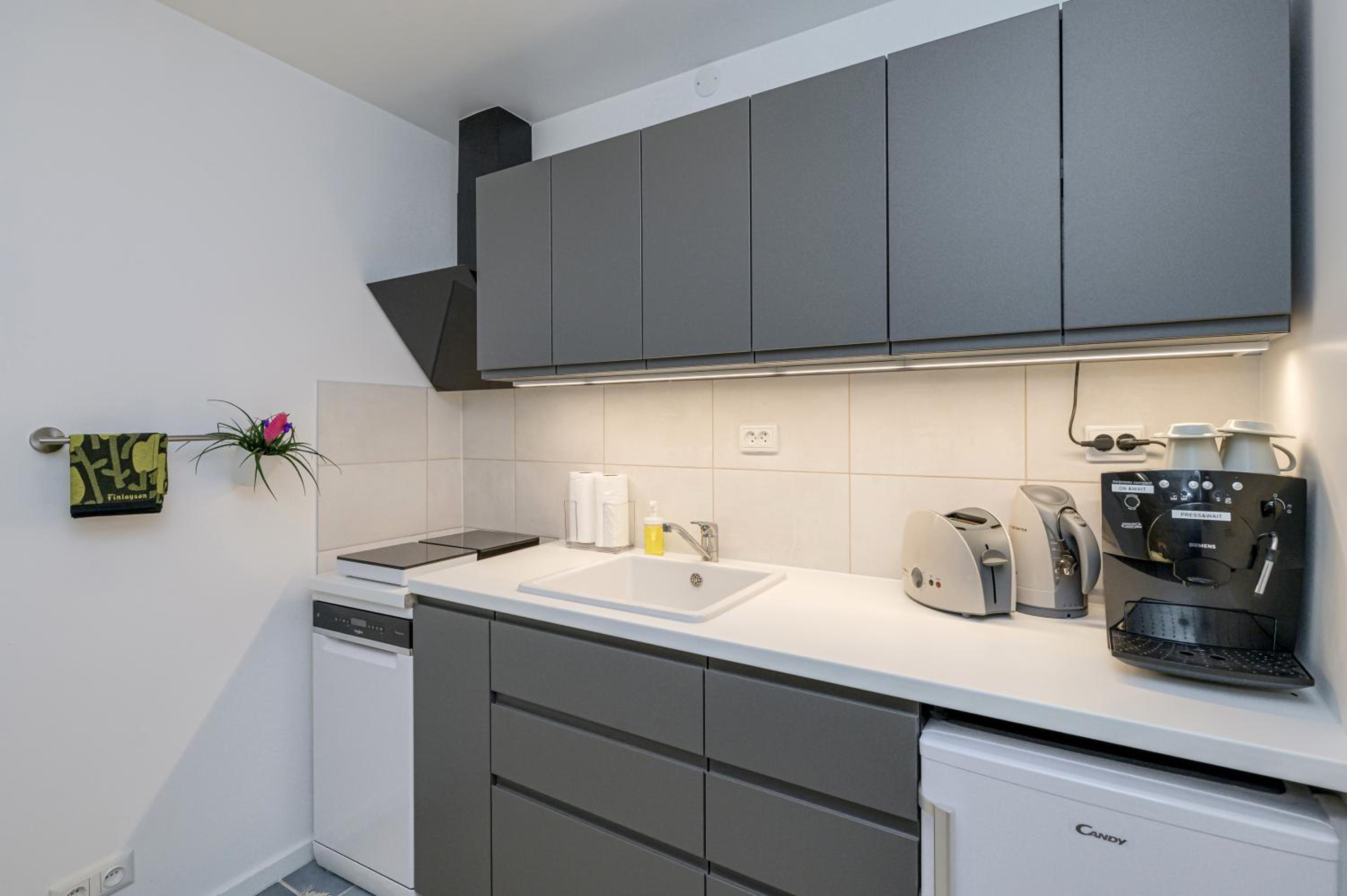 Tallinn Old Town Romantic Apartment
