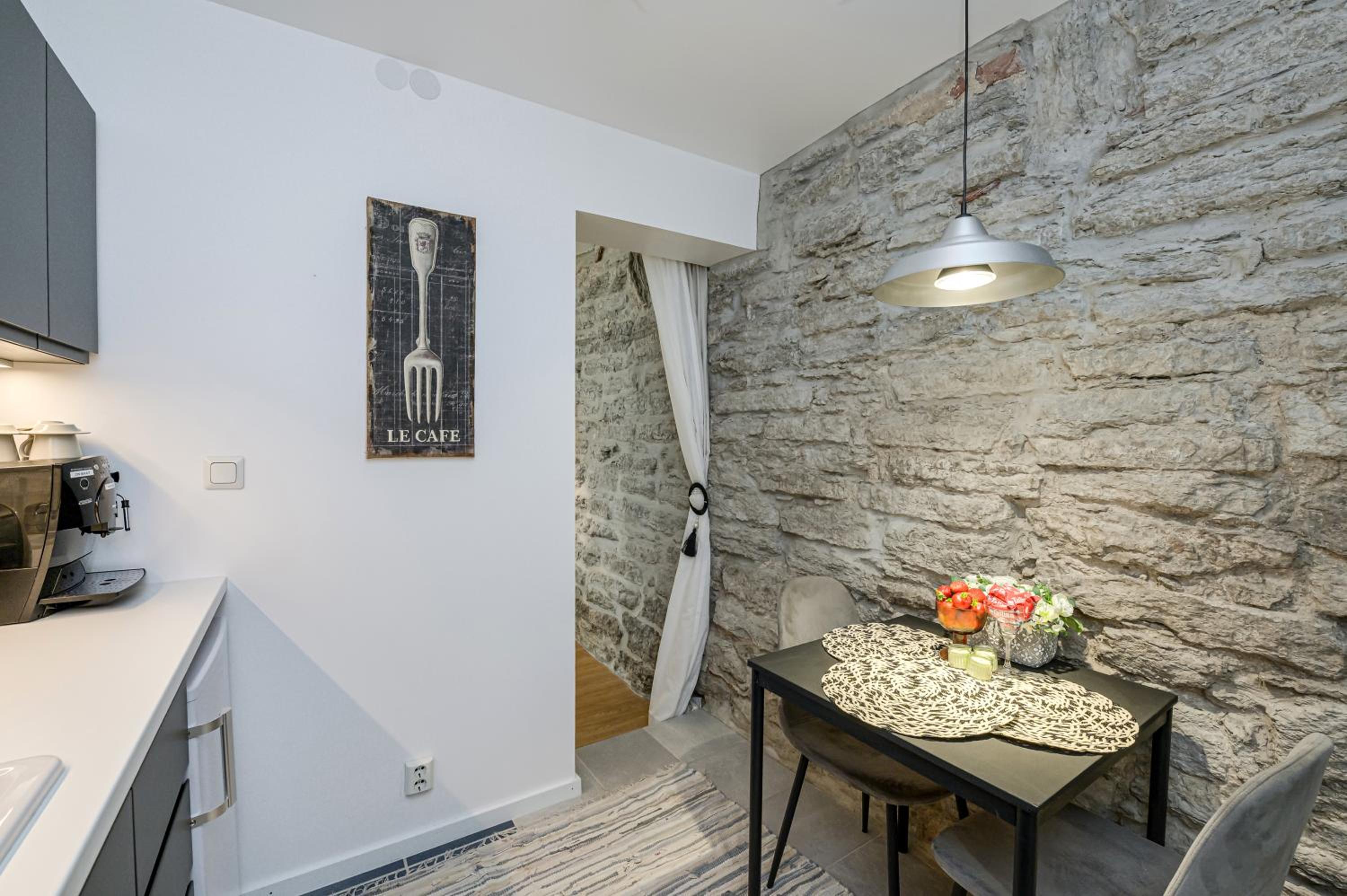 Tallinn Old Town Romantic Apartment