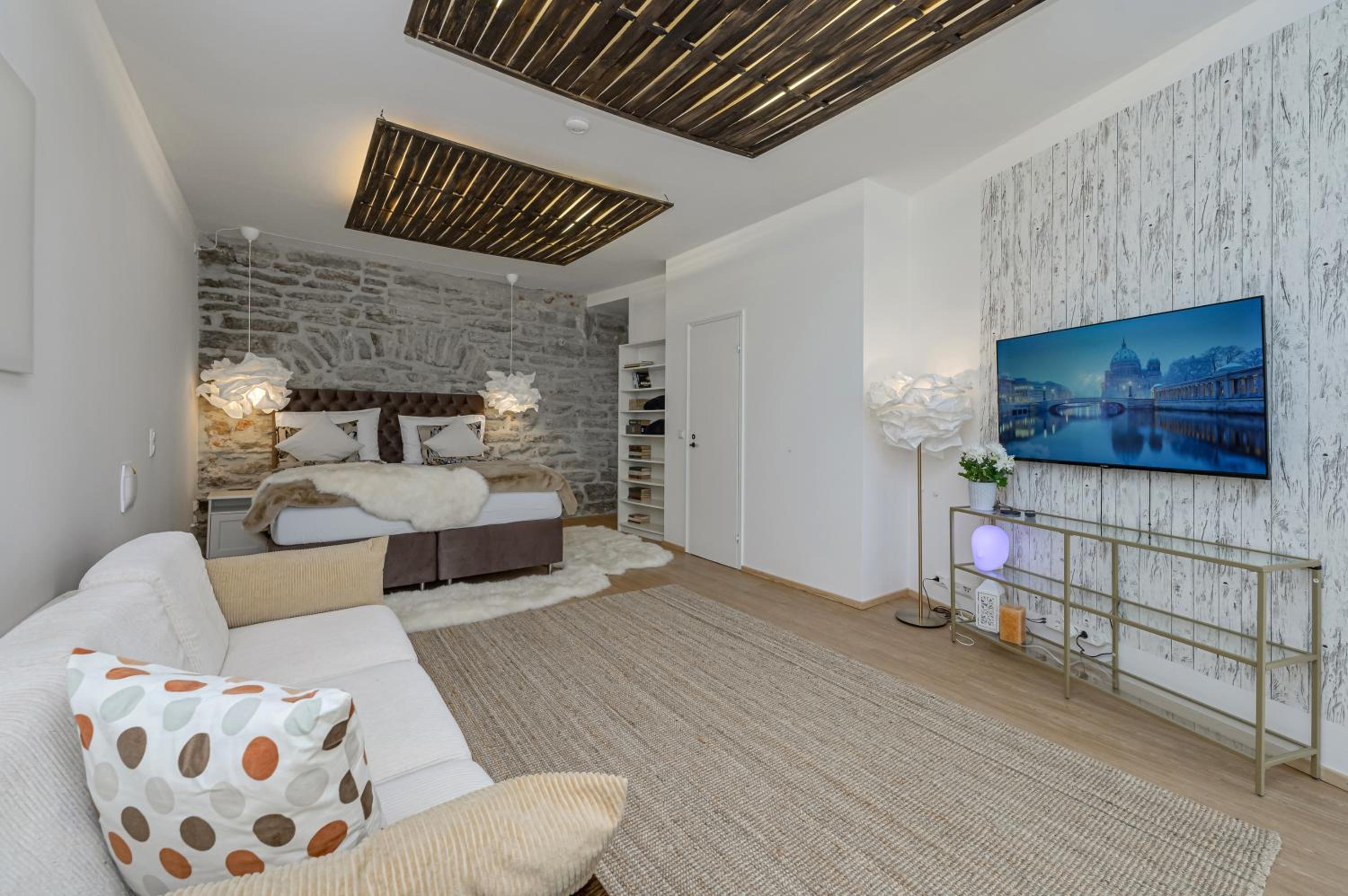 Tallinn Old Town Romantic Apartment