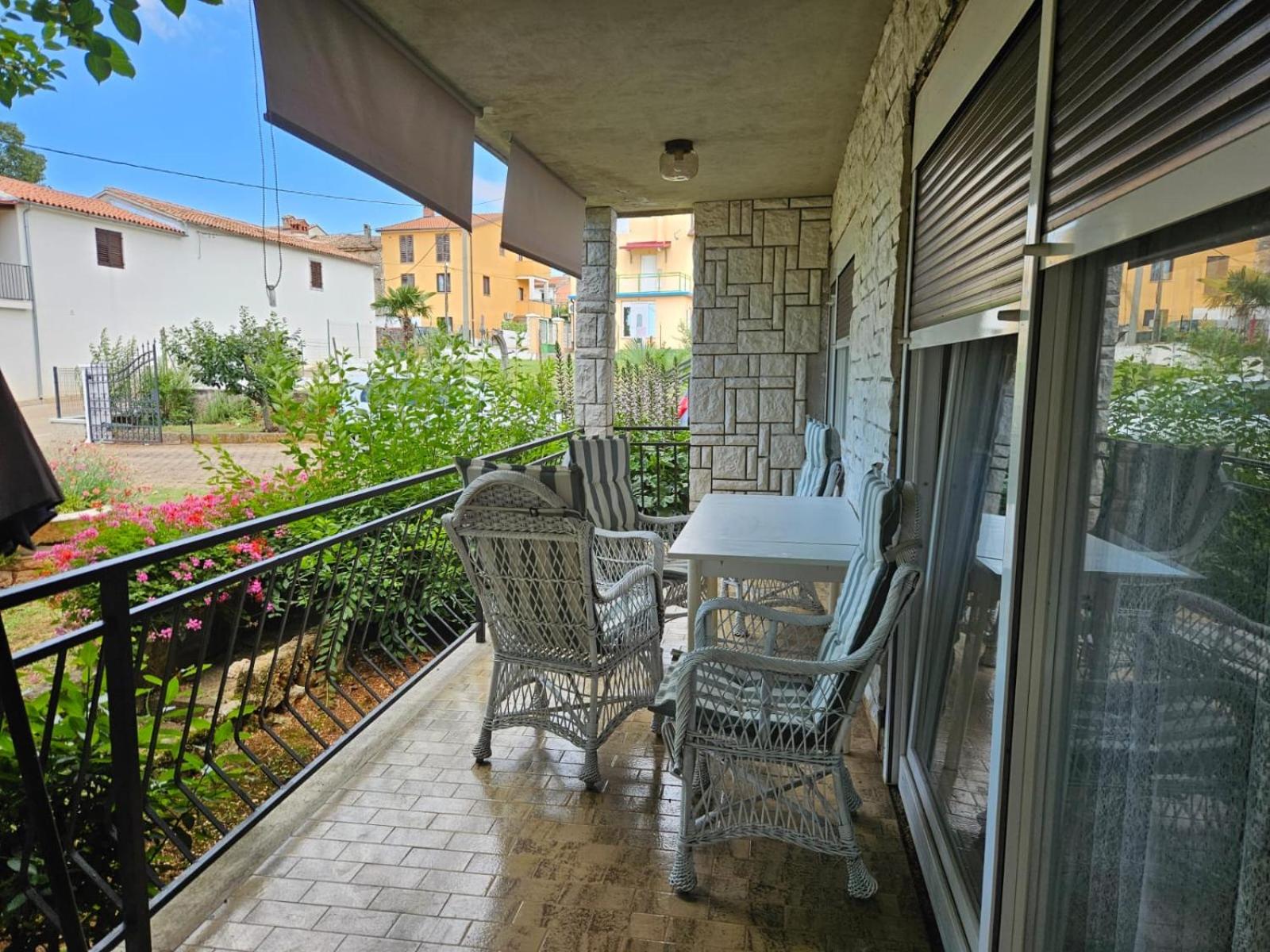 Apartment Nivea