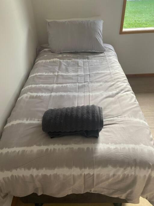 4 bedroom 2 bath renovated with spa king bed and free arcade games sleeps 10