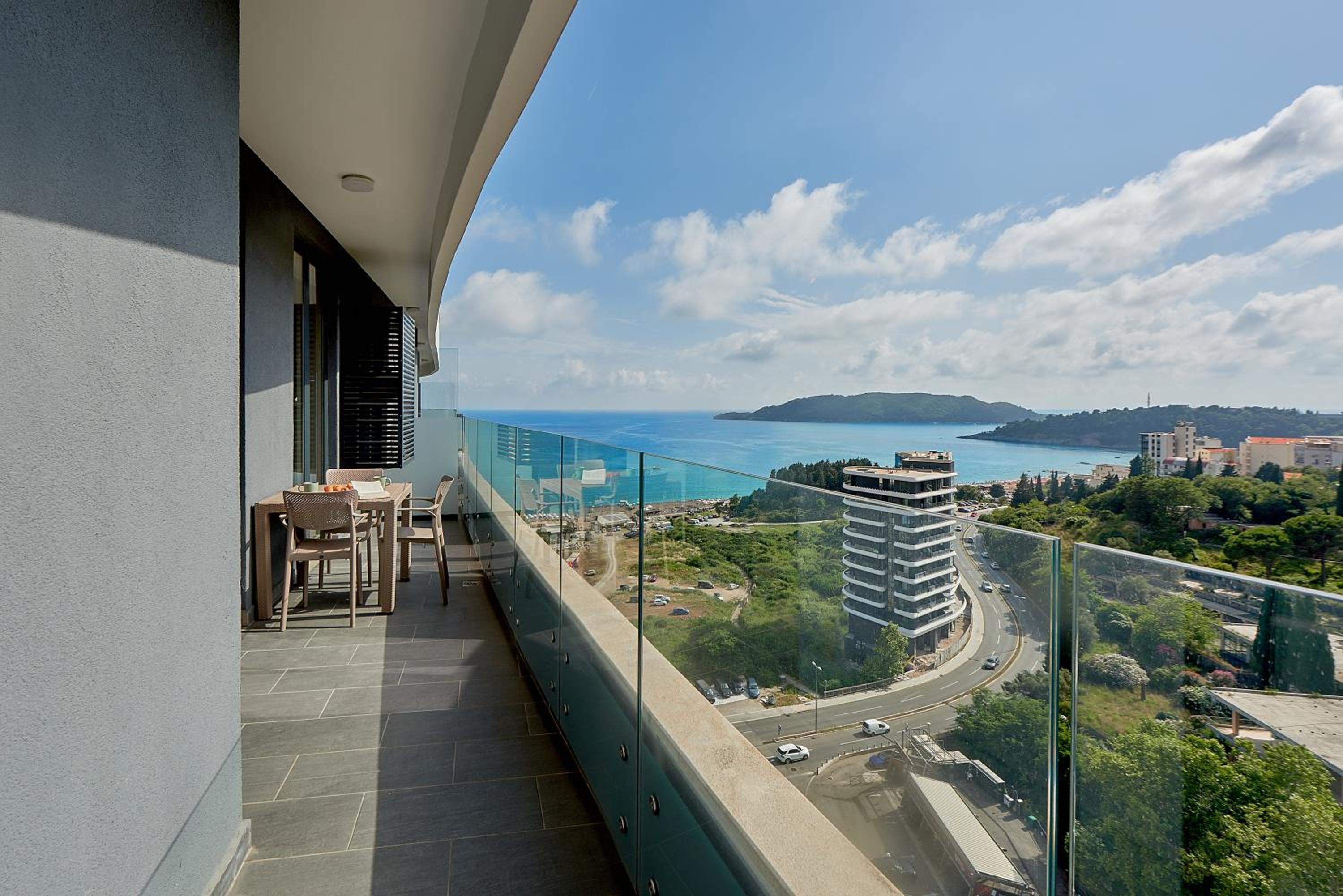 Skyline resort
