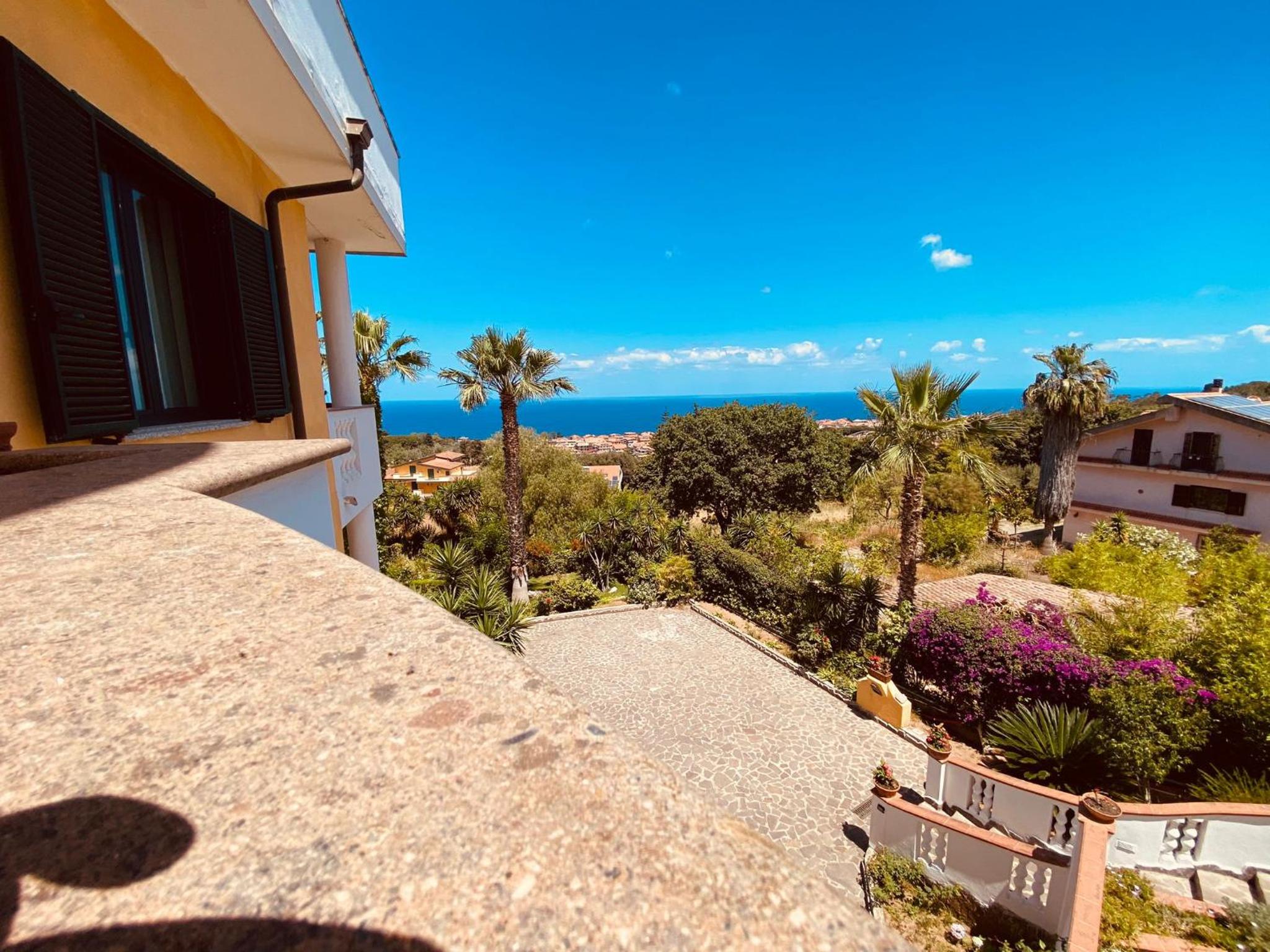 Villa Bella Vista view 3