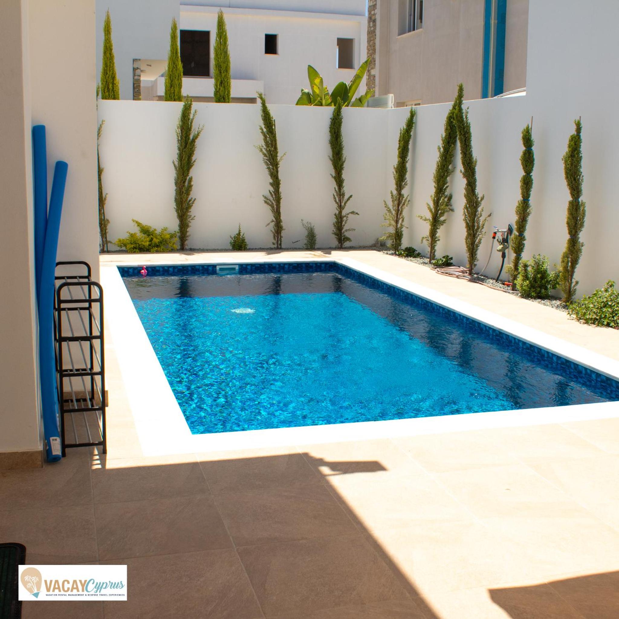 Villa Orash