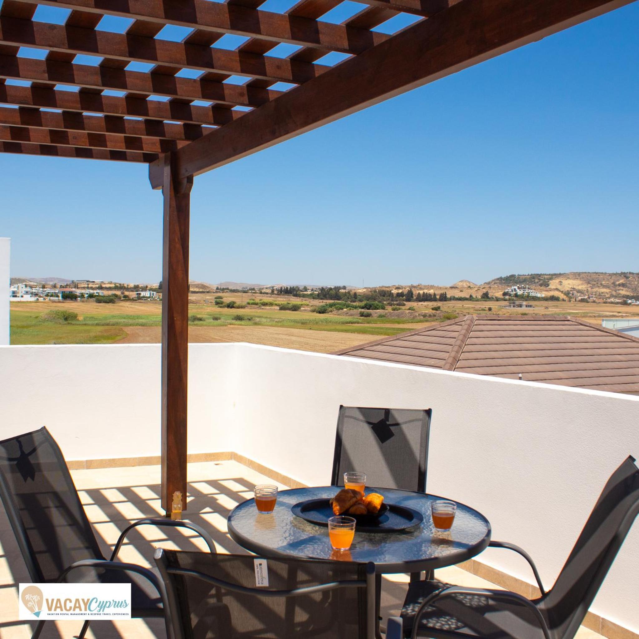 Villa Orash