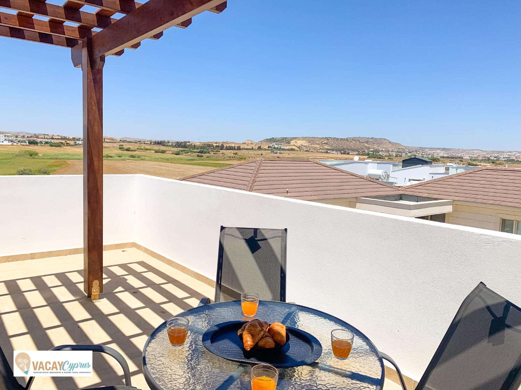 Villa Orash