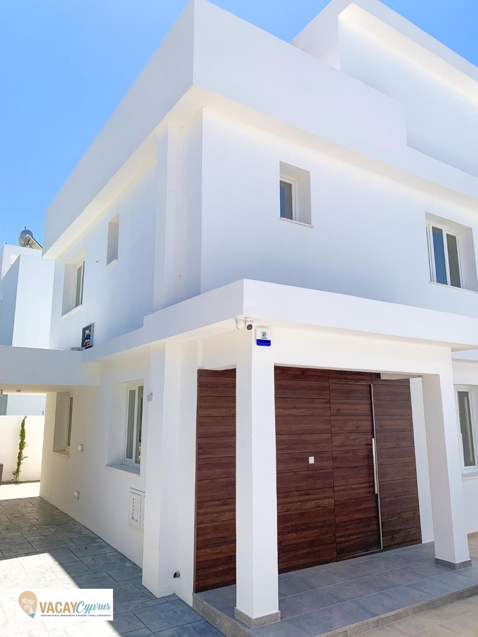 Villa Orash