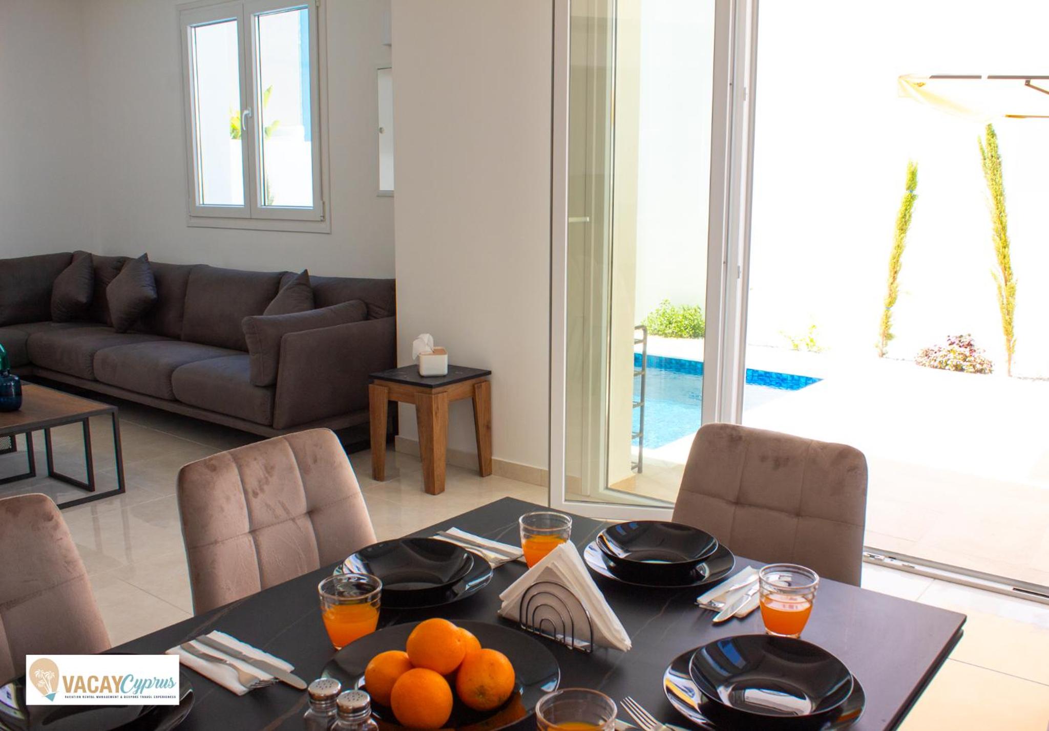 Villa Orash