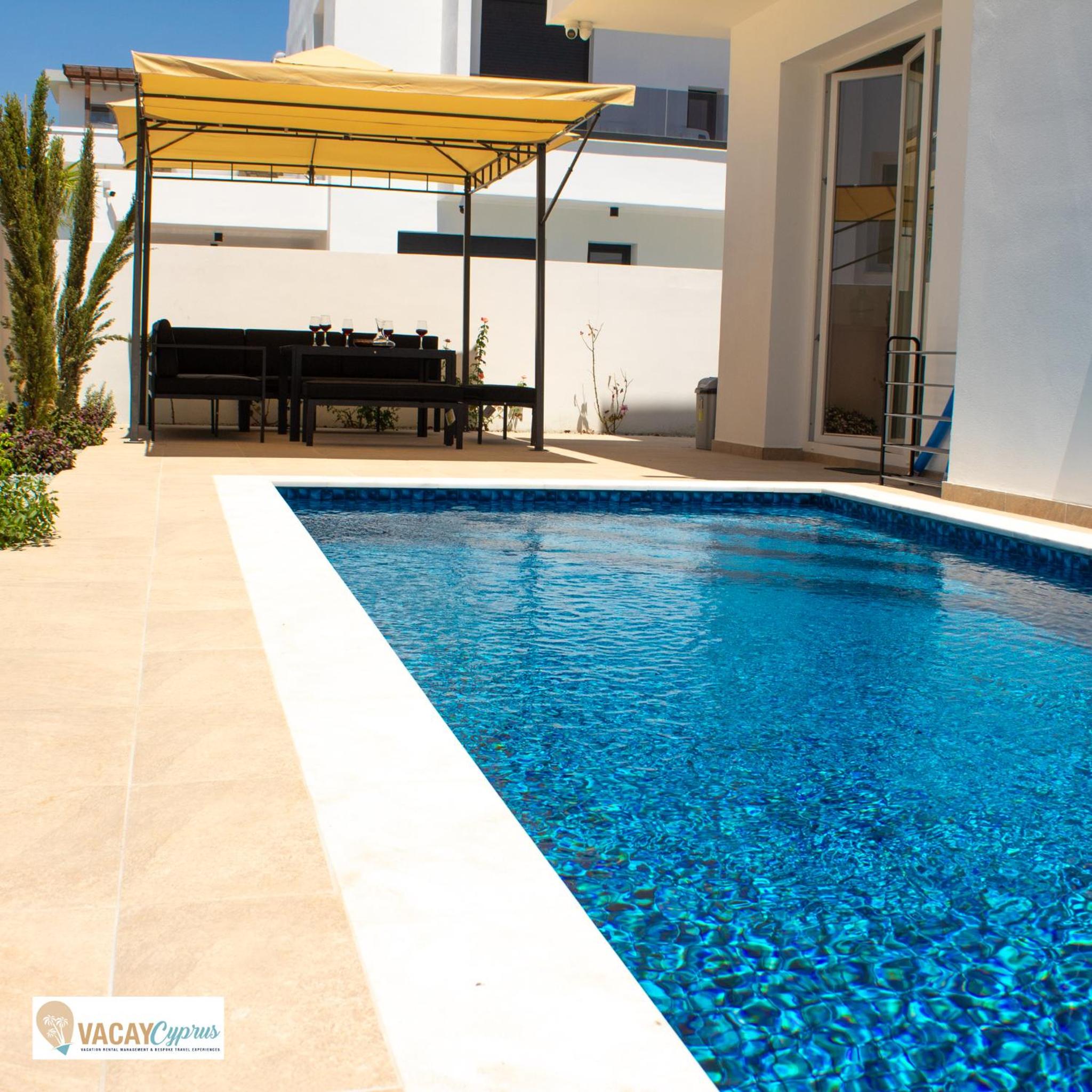 Villa Orash