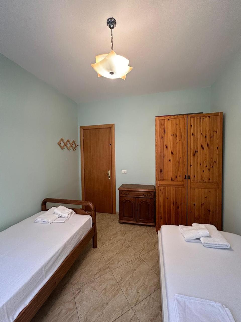 Beachfront apartment Nita