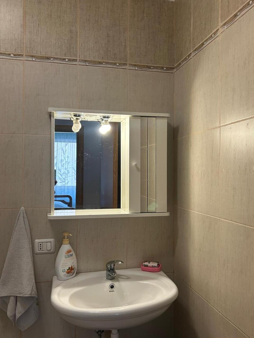 Beachfront apartment Nita