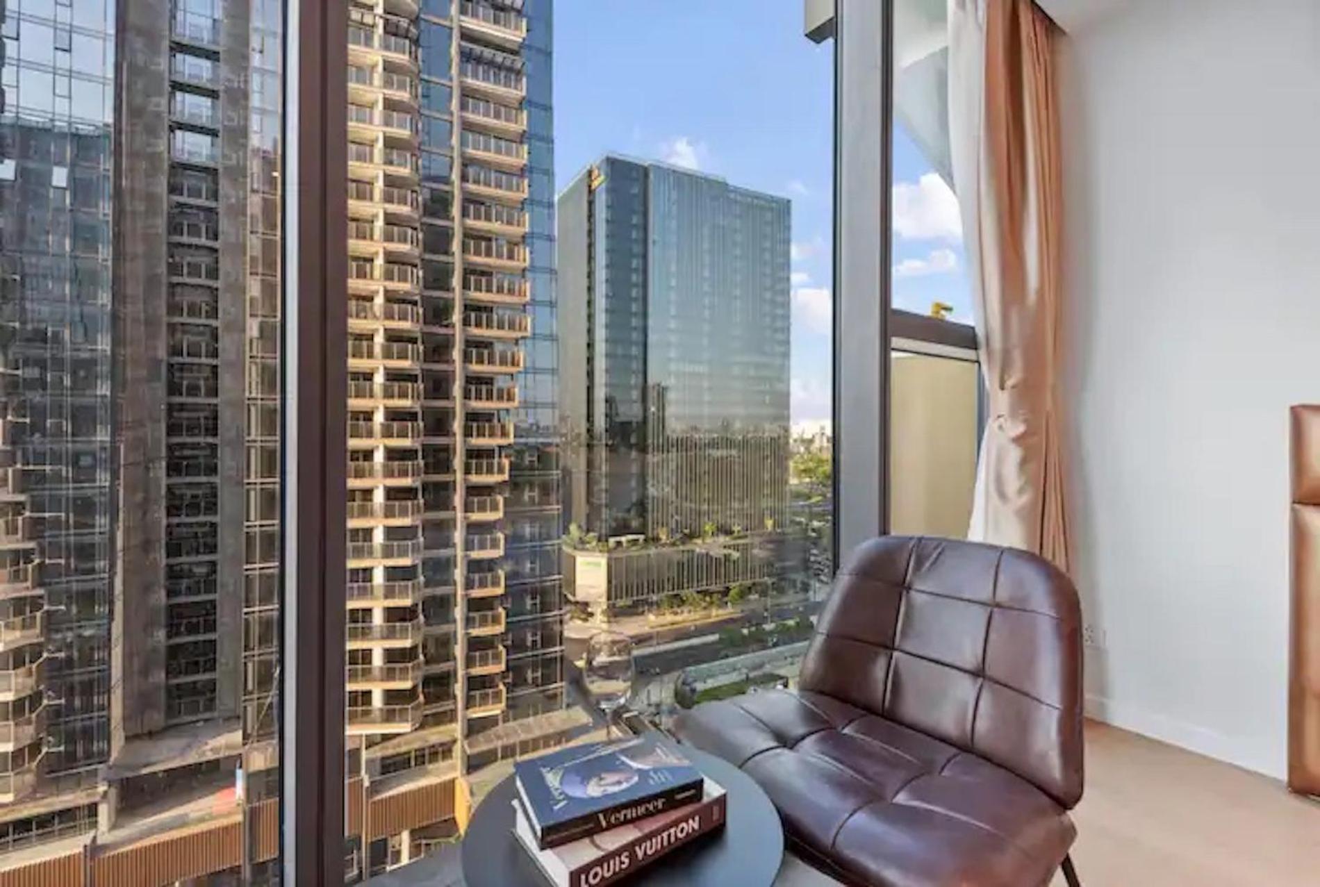 ZO Apartment Opera, Crest, Galleria -Central Saigon -Free POOL-GYM-SAUNA Room-YOGA Room