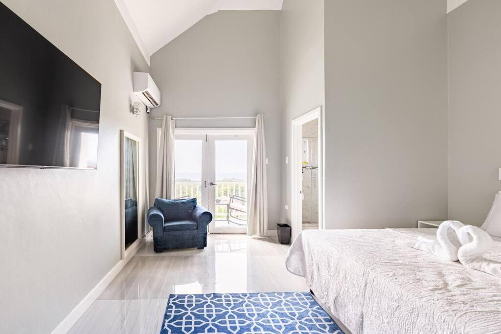Charming Sea View Townhouse view 2
