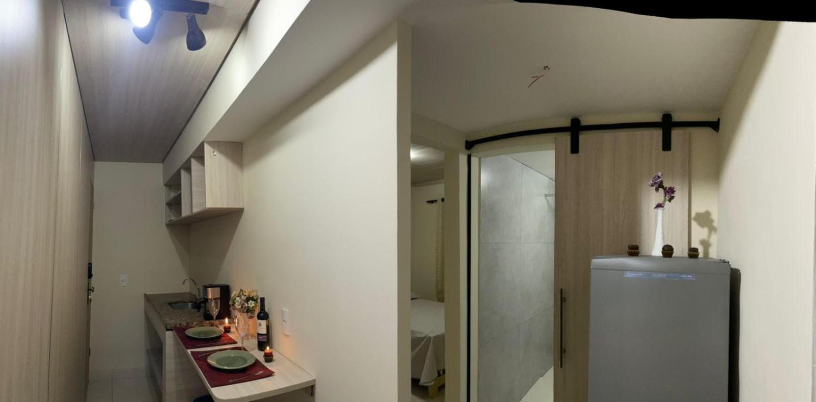 Flat na área central com AR-garagem-wifi-confortável