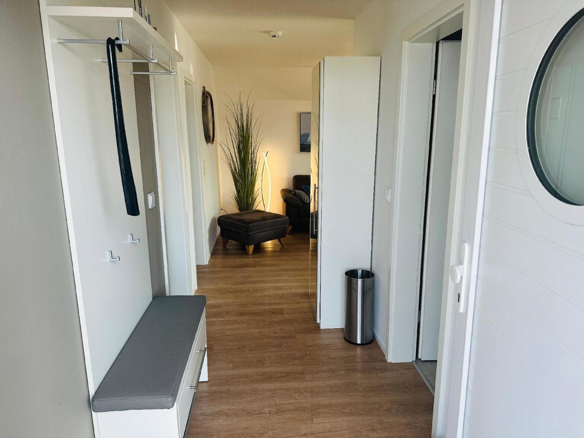 Fewo Räuberhöhle by Seeblick Ferien ORO, Kamin, Sauna, Dusche, OstseeResort Olpenitz