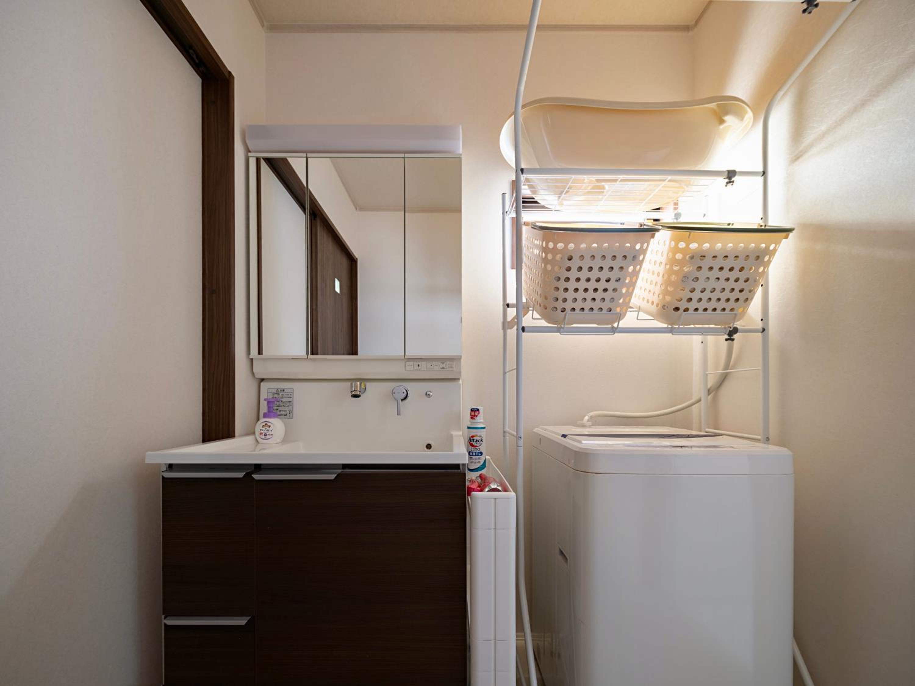 福助豆腐5mins walk to JRLoop Tsuruhashi 5mins to Nipponbashi Namba USJ Nara Direct