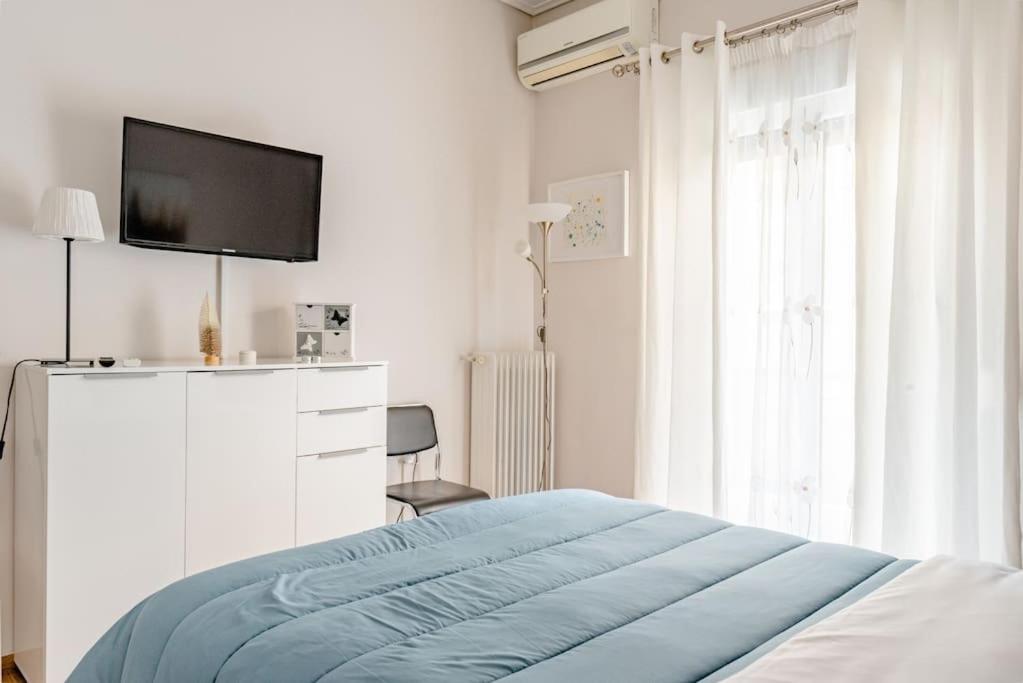 Modern full apt near acropolis/vaccinatedHosts