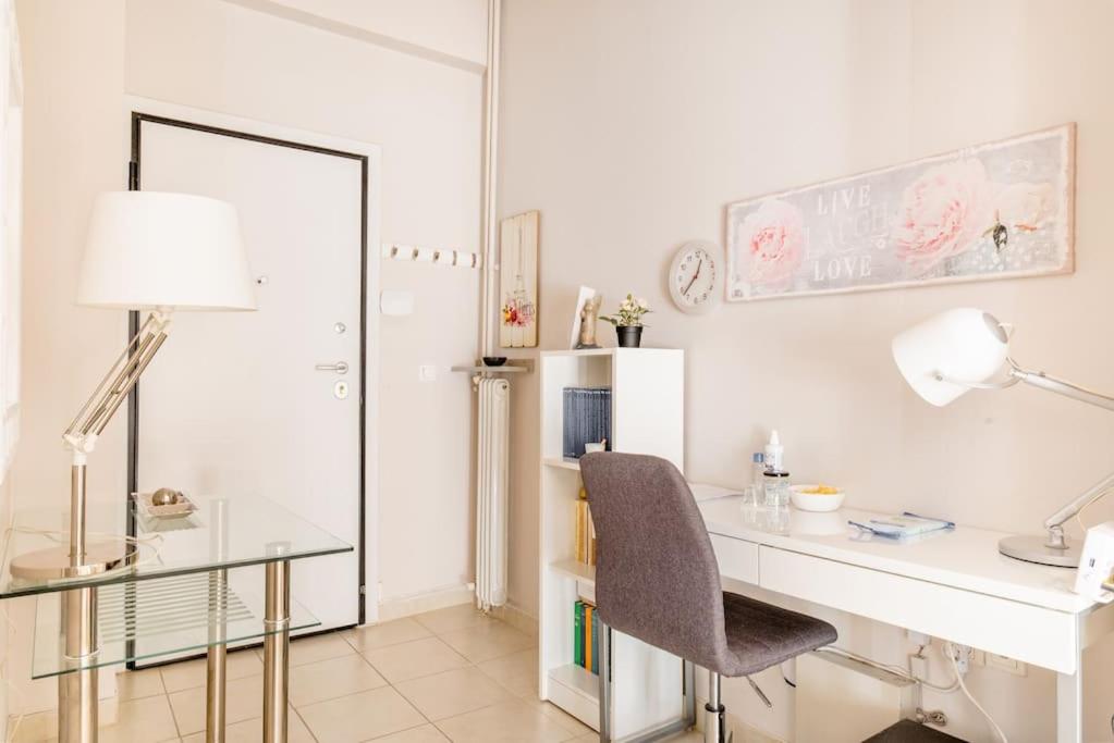 Modern full apt near acropolis/vaccinatedHosts