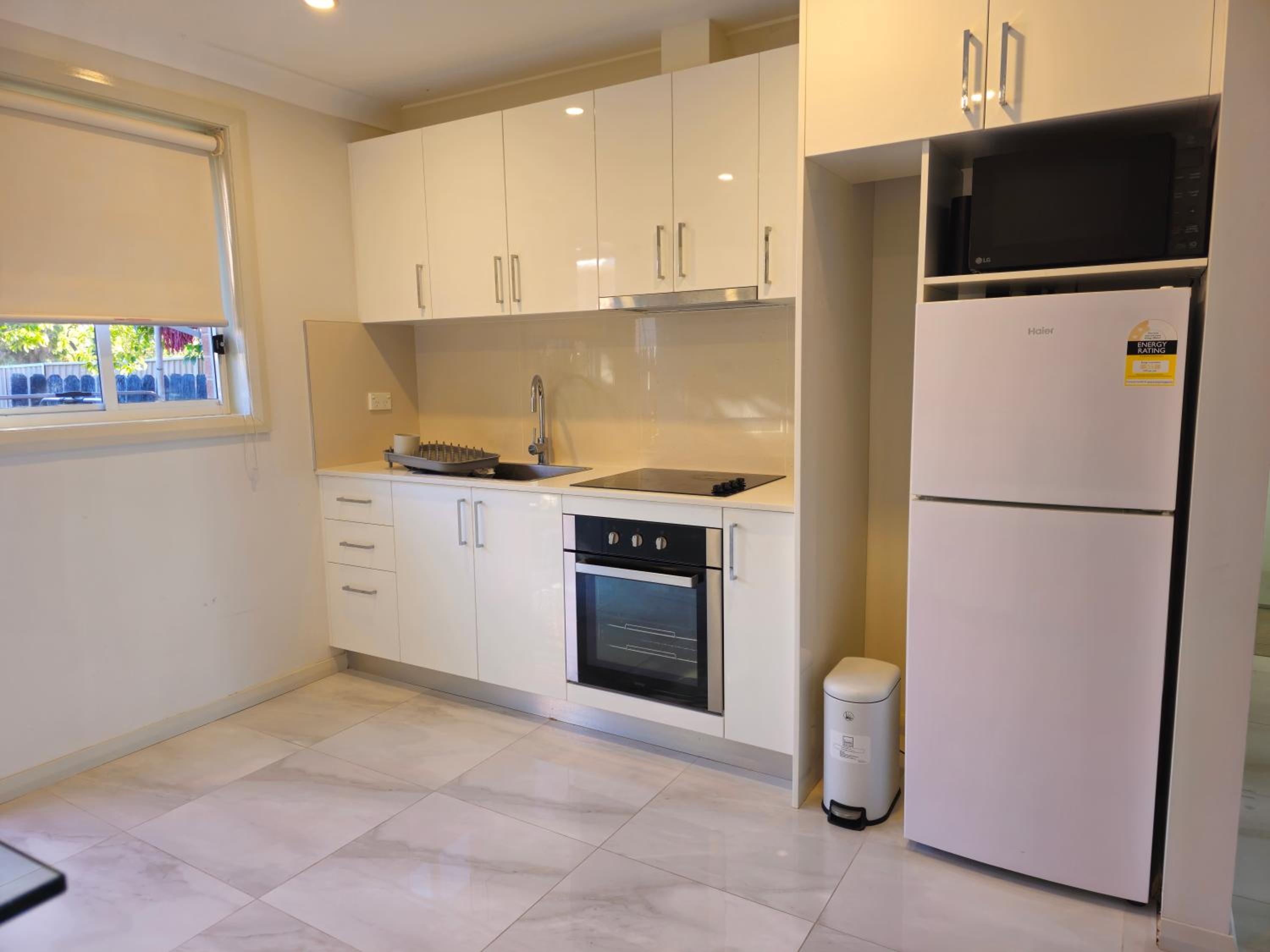 Convenient New Private granny flat
