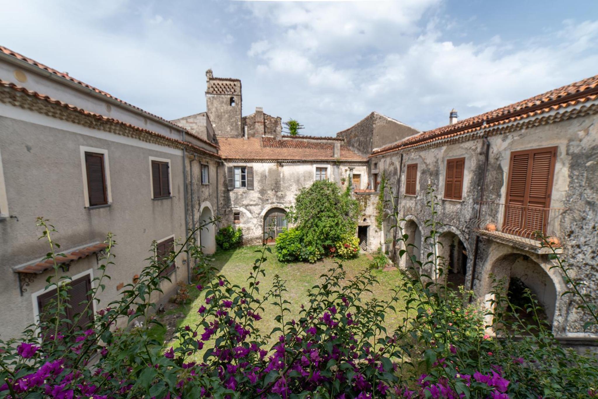 Maison de Curtis view 3
