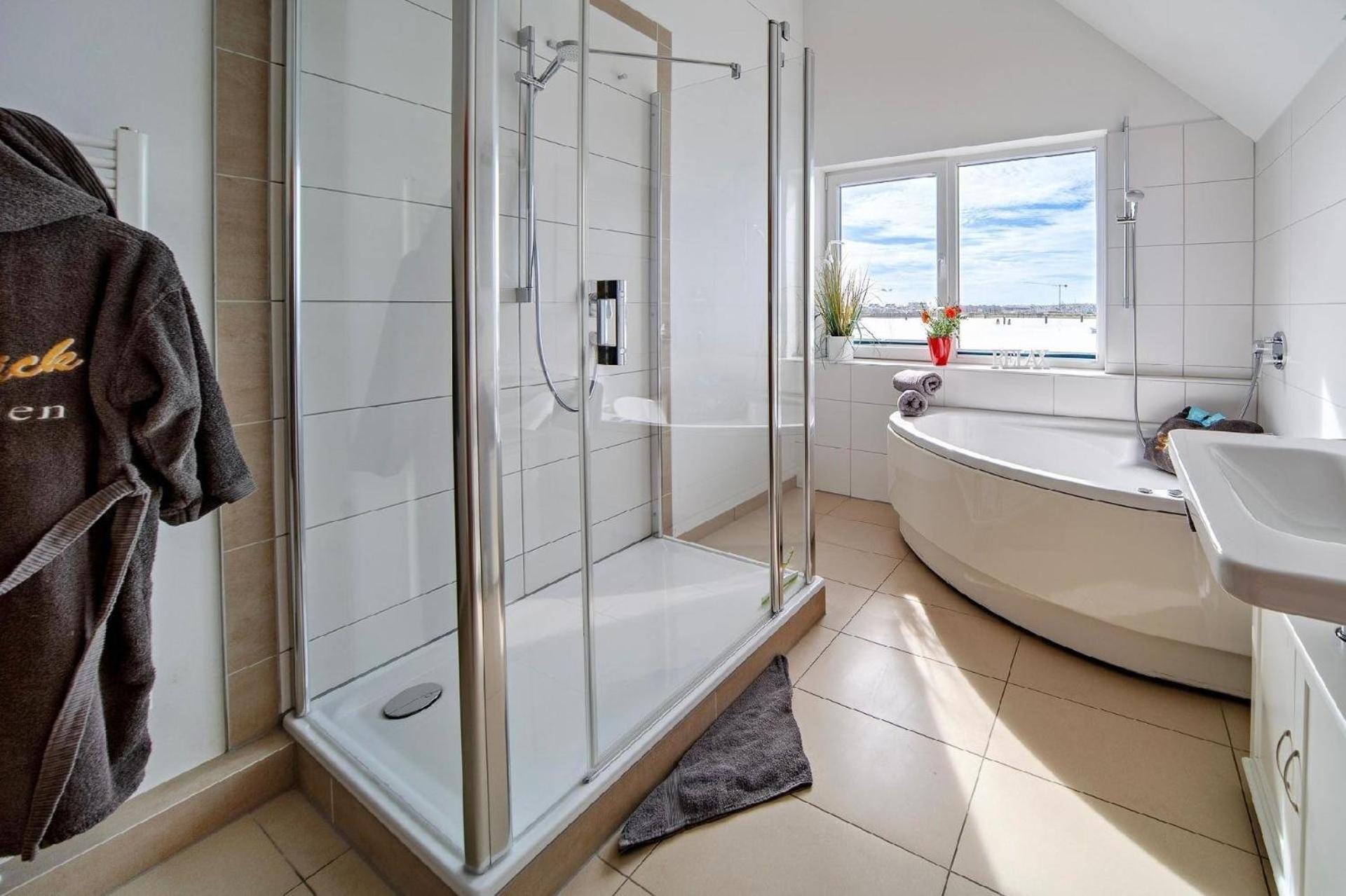 Tolle Ferienwohnung in Kappeln mit Whirlpool und Seeblick