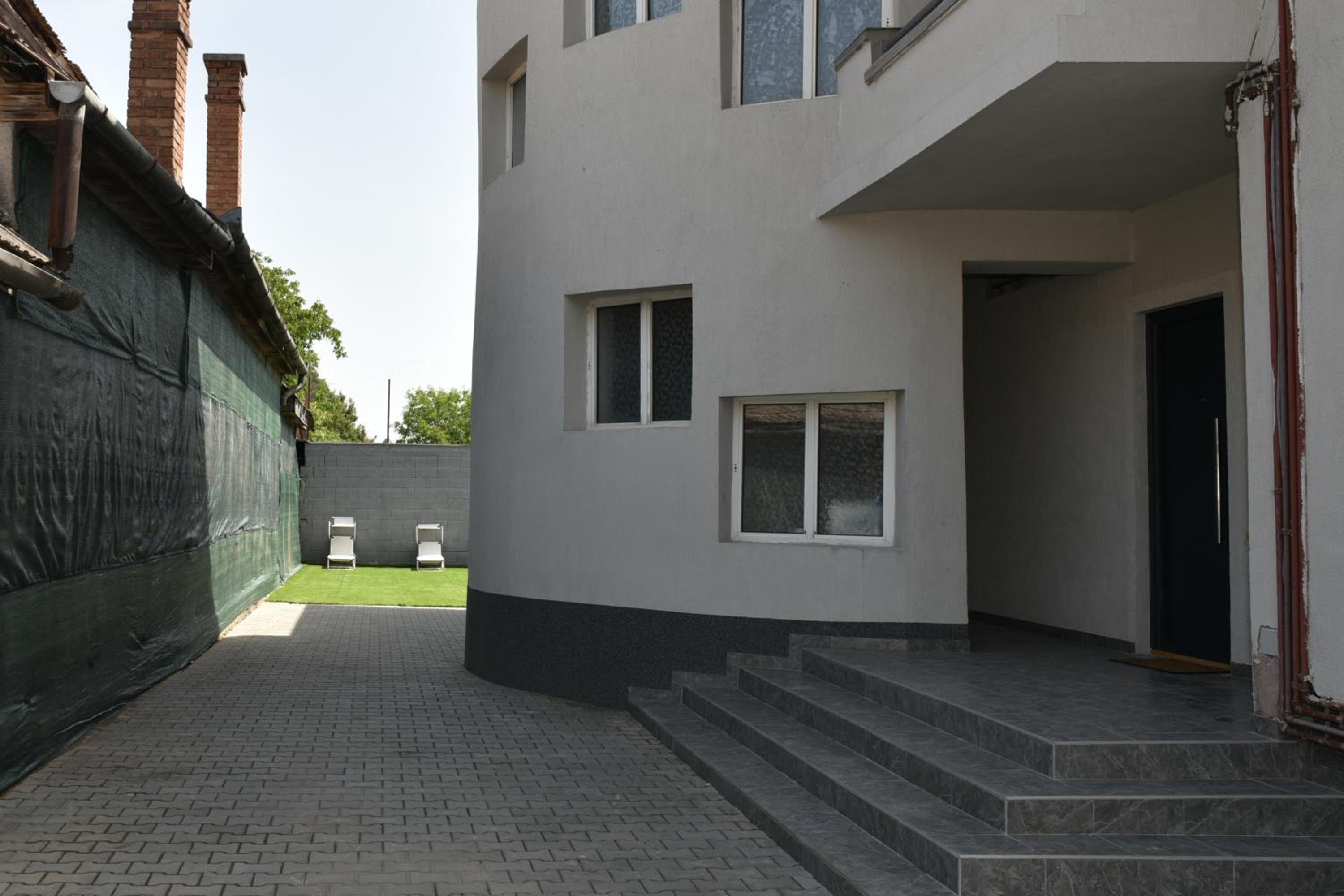 Apartament's Moise view 5