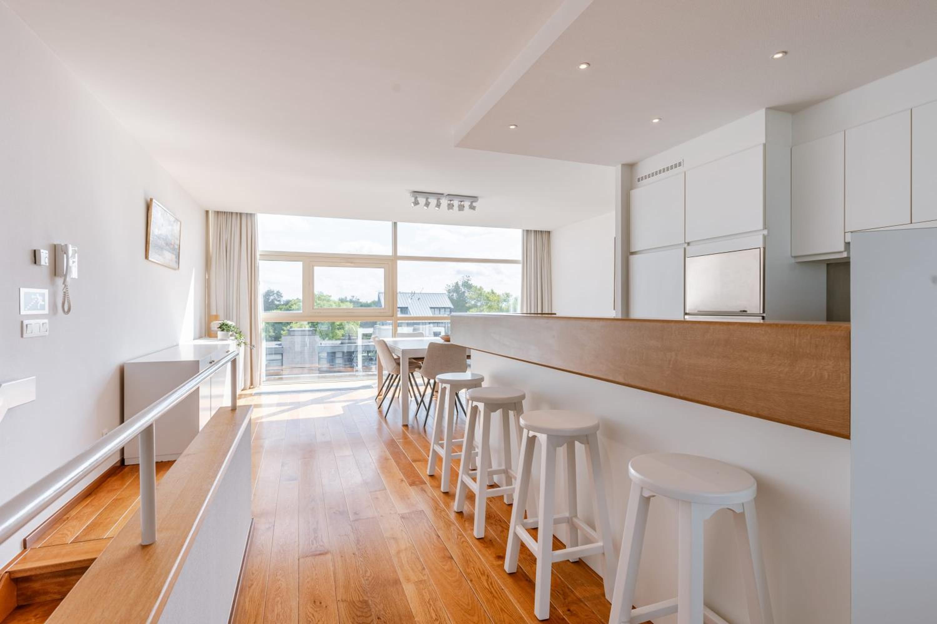 Spacious apt for 8 in Oostduinkerke near beach