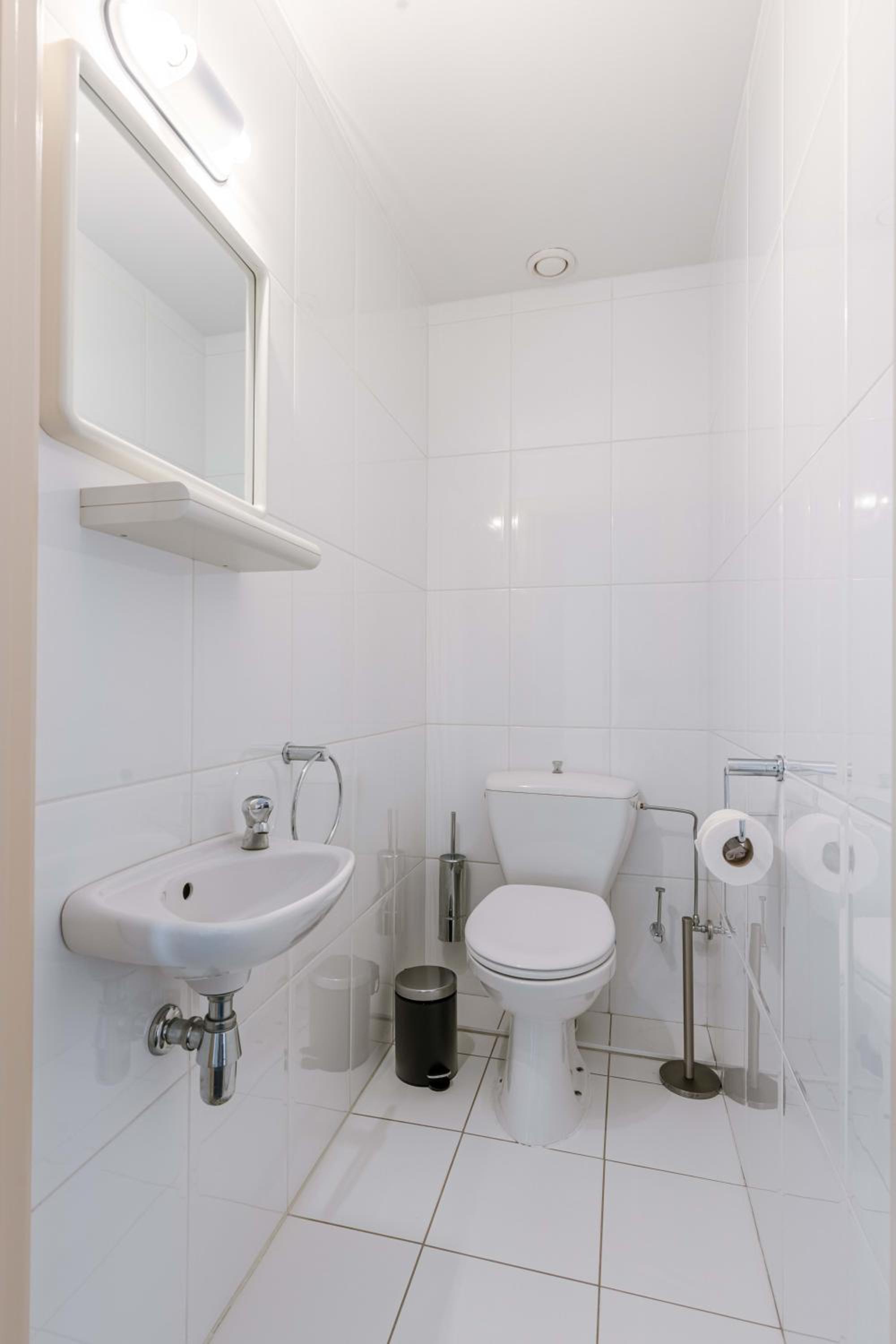 Spacious apt for 8 in Oostduinkerke near beach