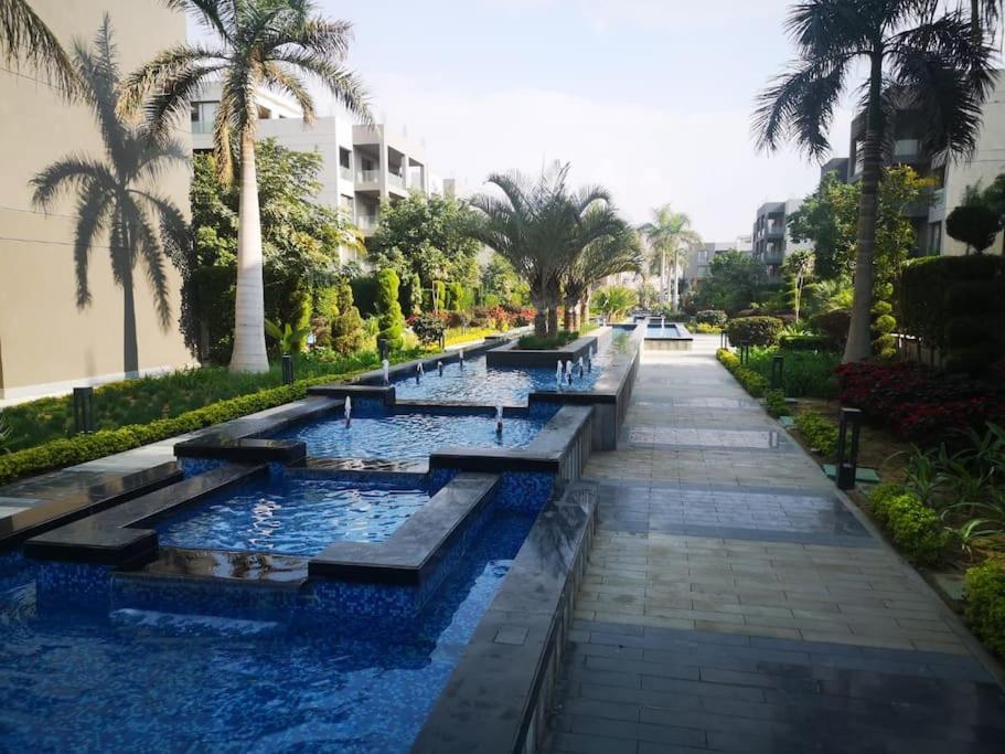 Private Pool Three Bedroom Apartment Silver Palm