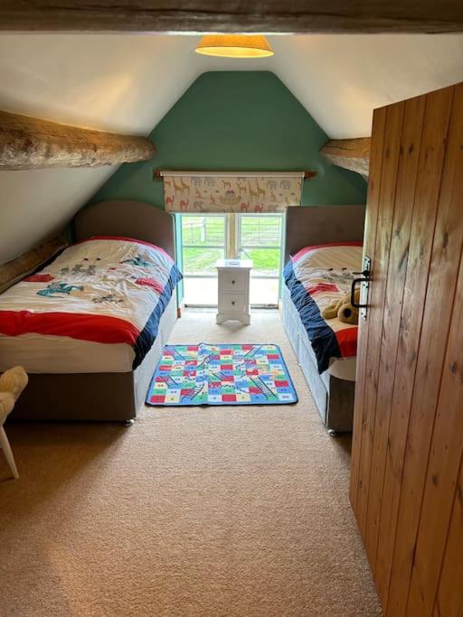 Field House, 6 Plus 2 Person Property view 3