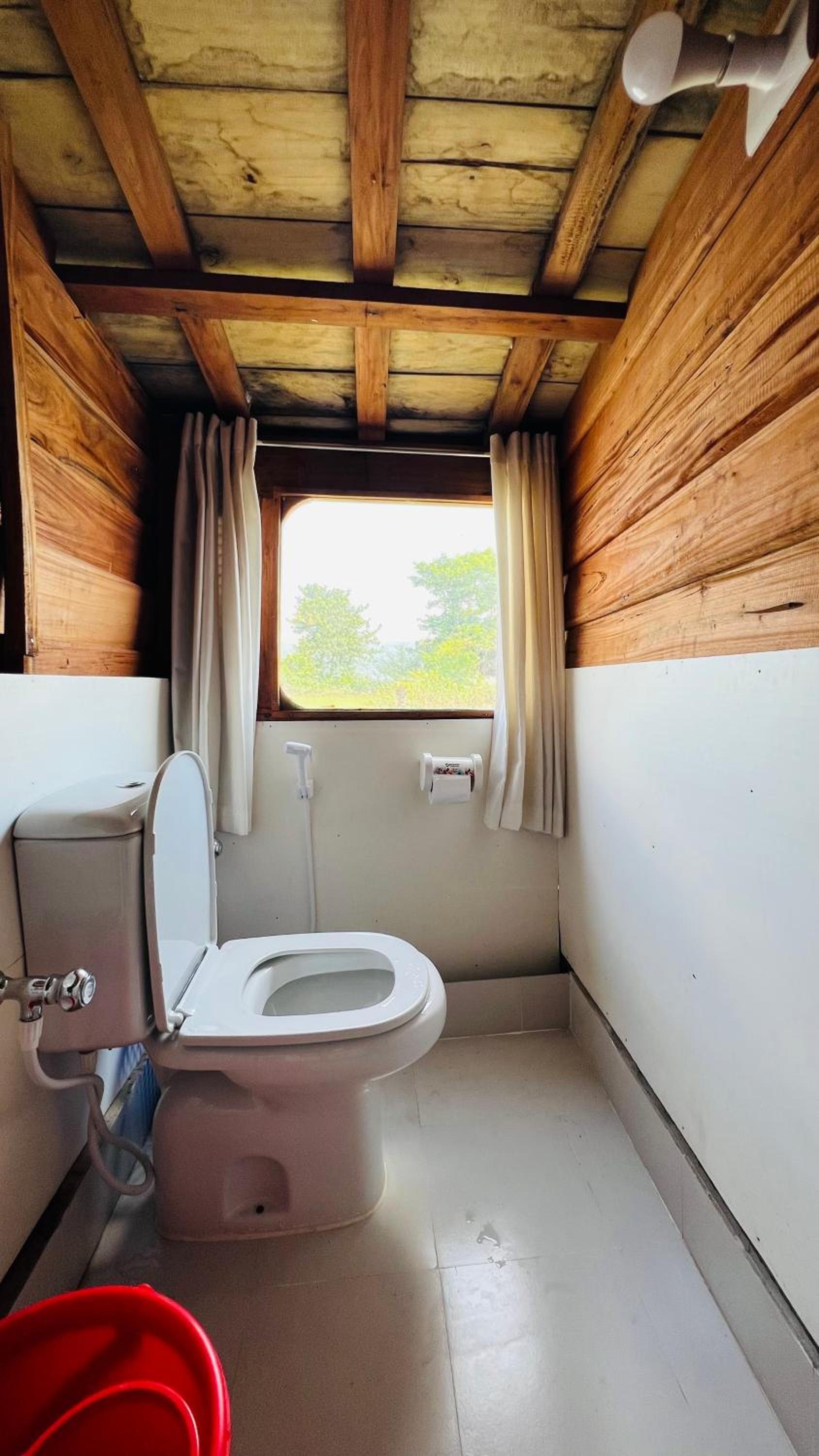 Galui - Truly Floating House in Tangua