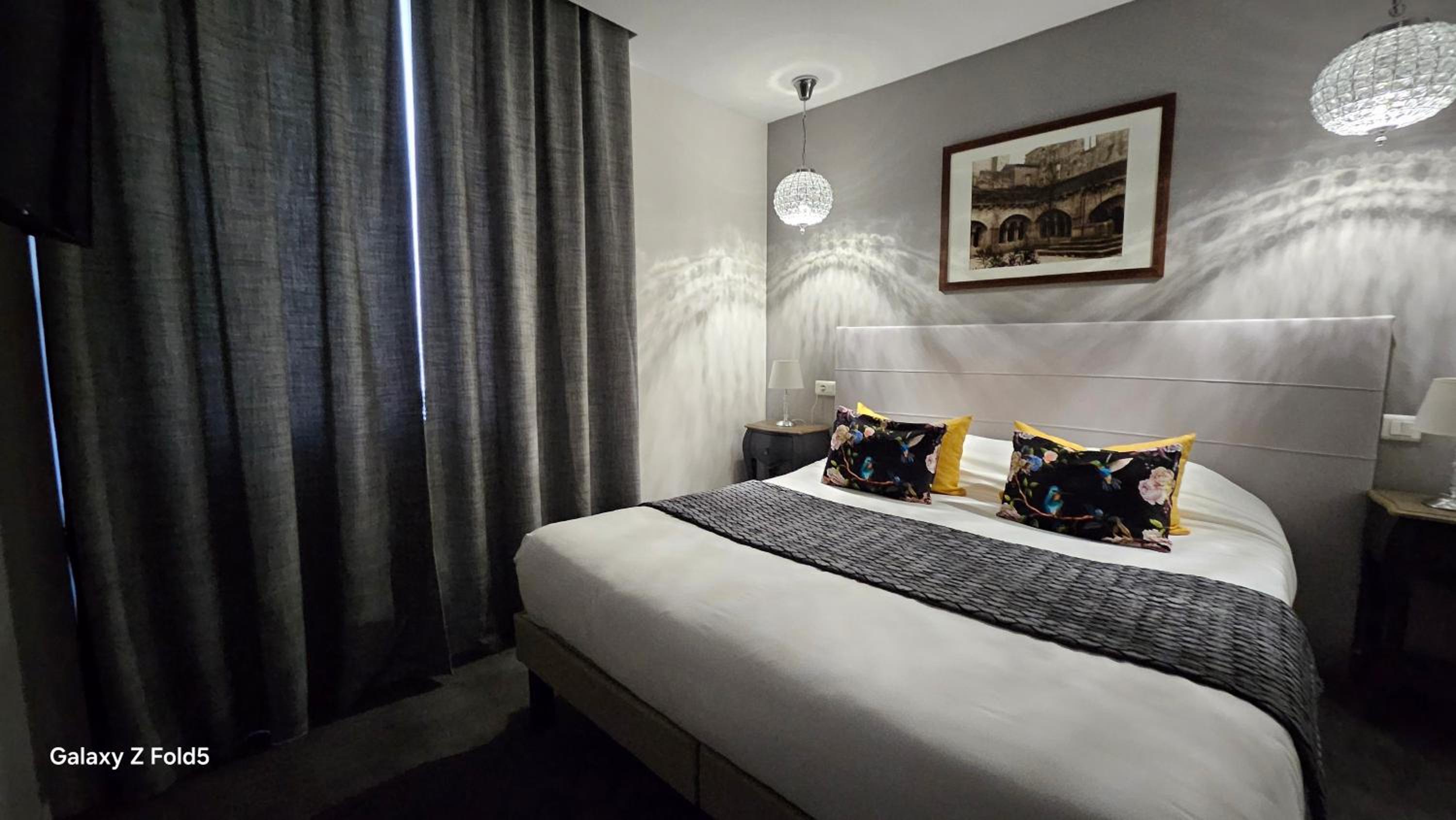 Arles Vacations - Brit Hotel Acacias - Property Image 12