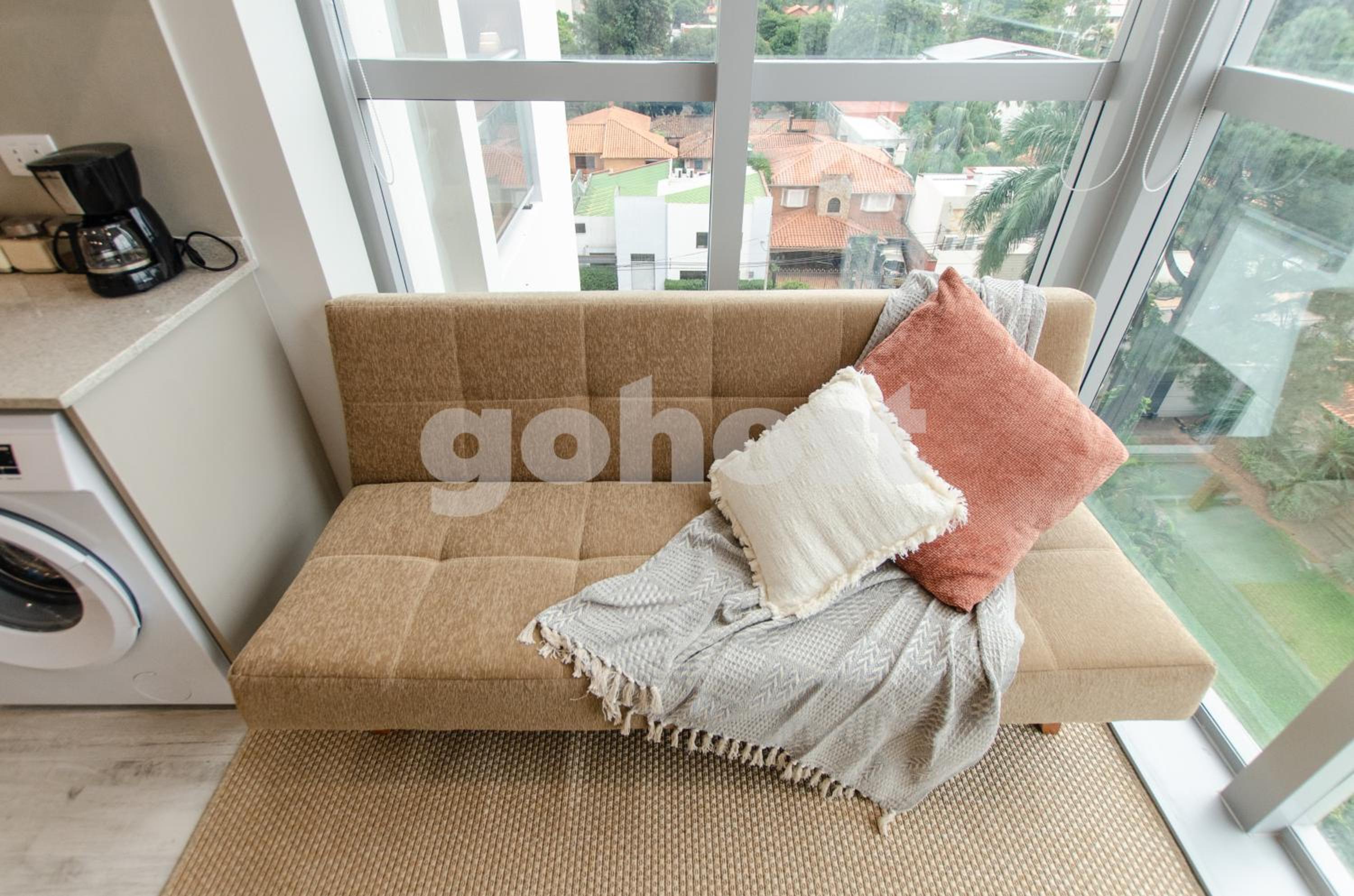 Comfortable And Chic Loft In Las Lomas