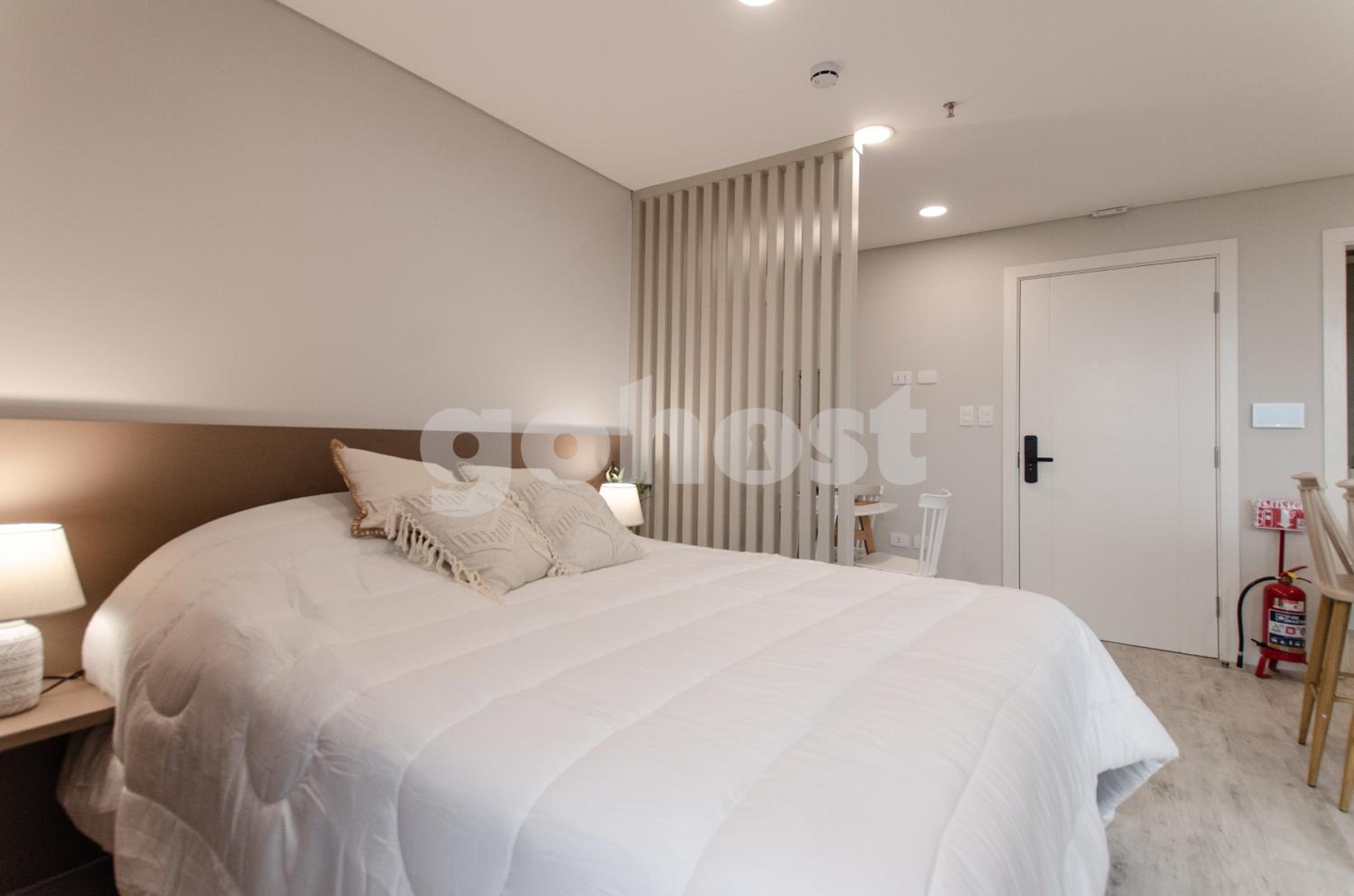 Comfortable And Chic Loft In Las Lomas