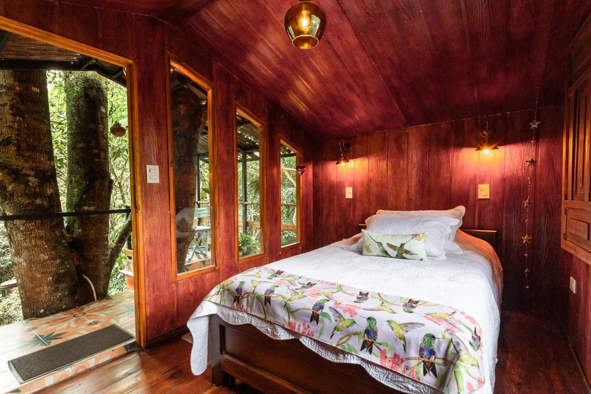 Tominejo Ecolodge - Casas en los árboles