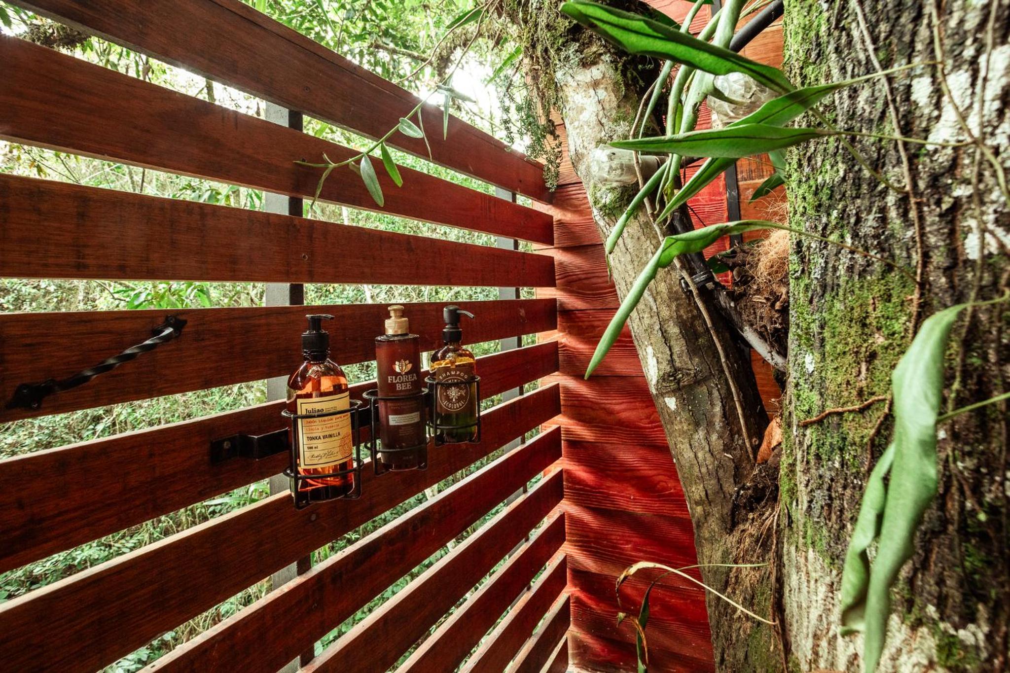 Tominejo Ecolodge - Casas en los árboles