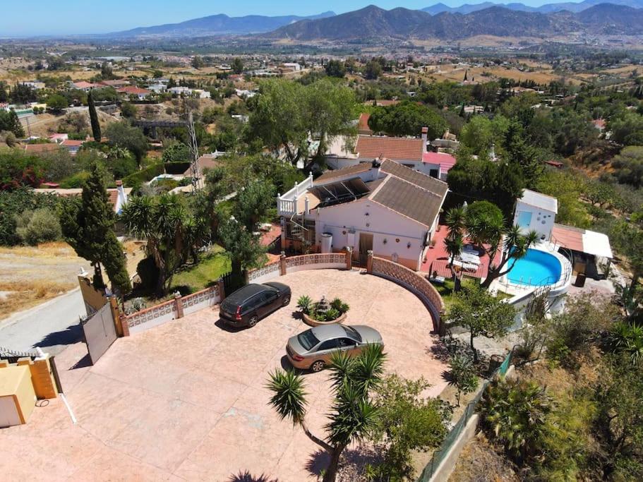 Escapada rural con encanto y piscina en Cártama