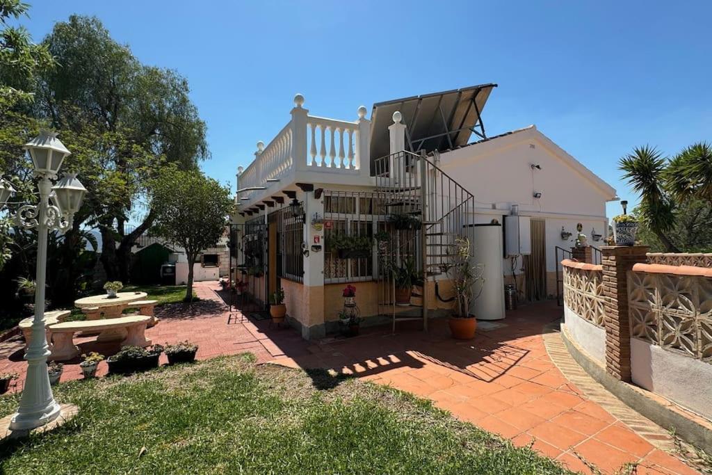 Escapada rural con encanto y piscina en Cártama