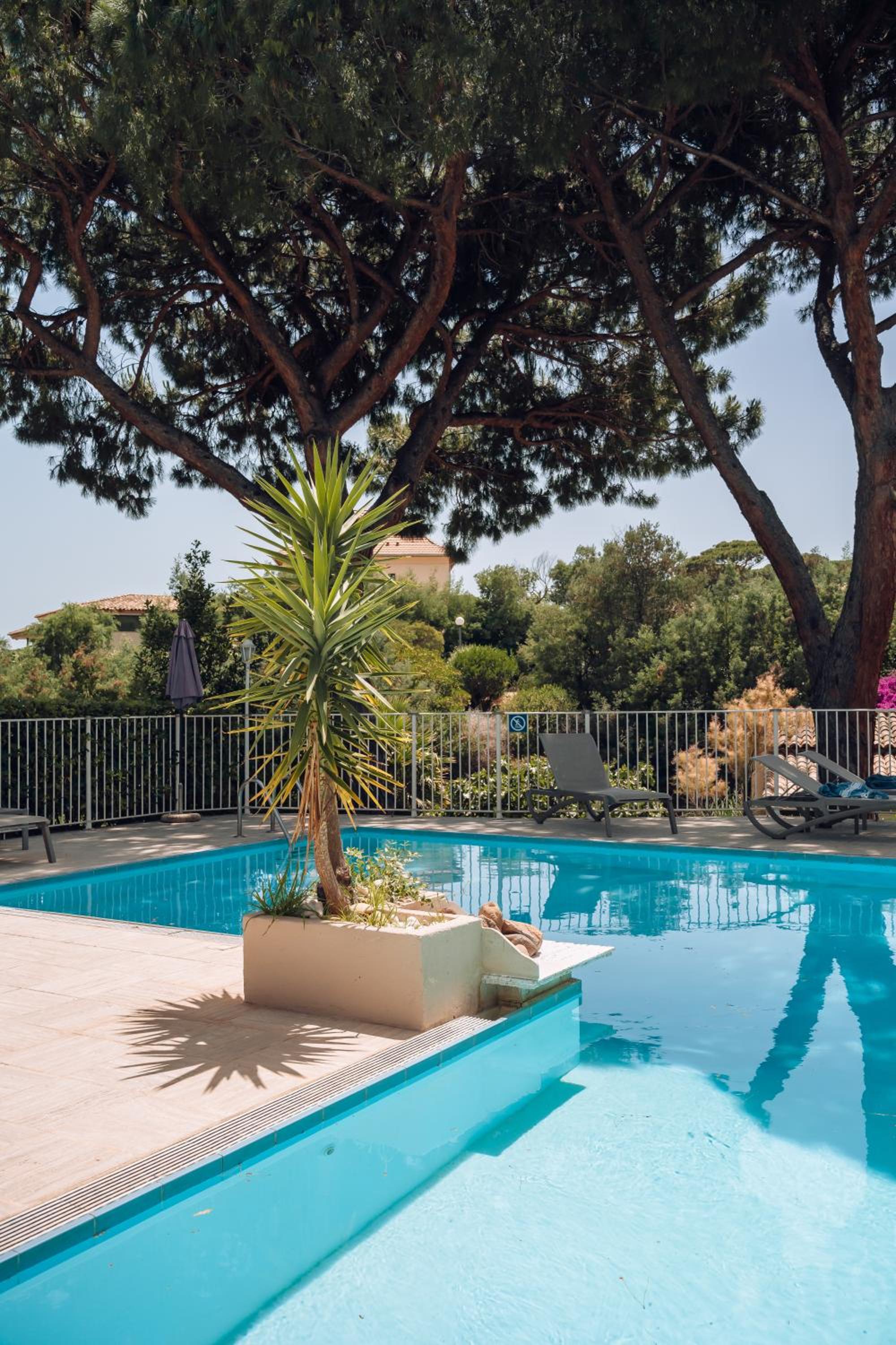 Sainte-Maxime Vacations - Domaine Du Calidianus - Property Image 4