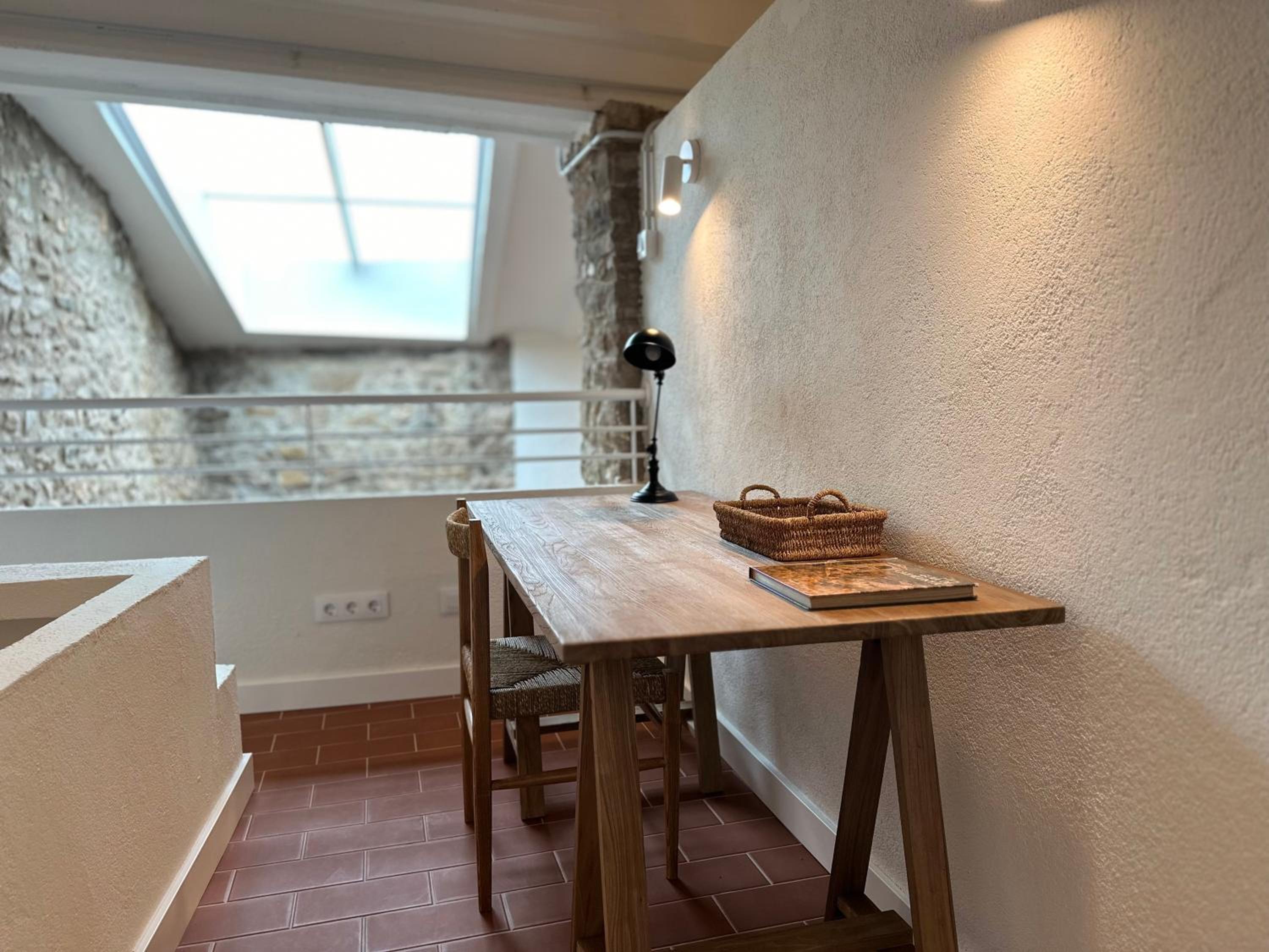 Encís d'Empordà -Adults Only-