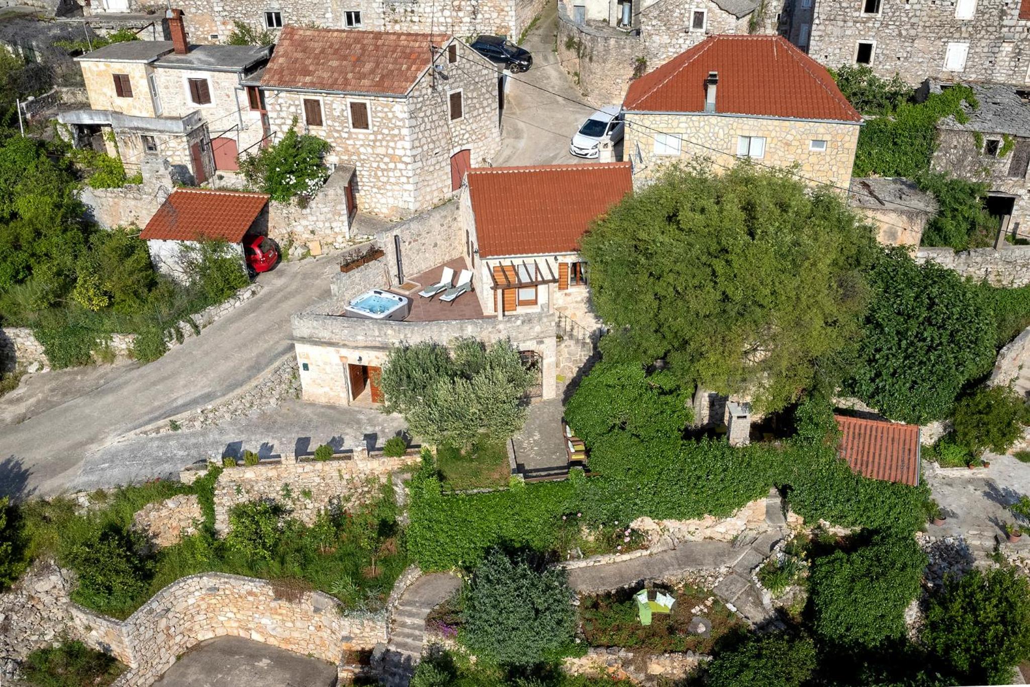 Villa Hedera - beautiful stone house Hvar view 3