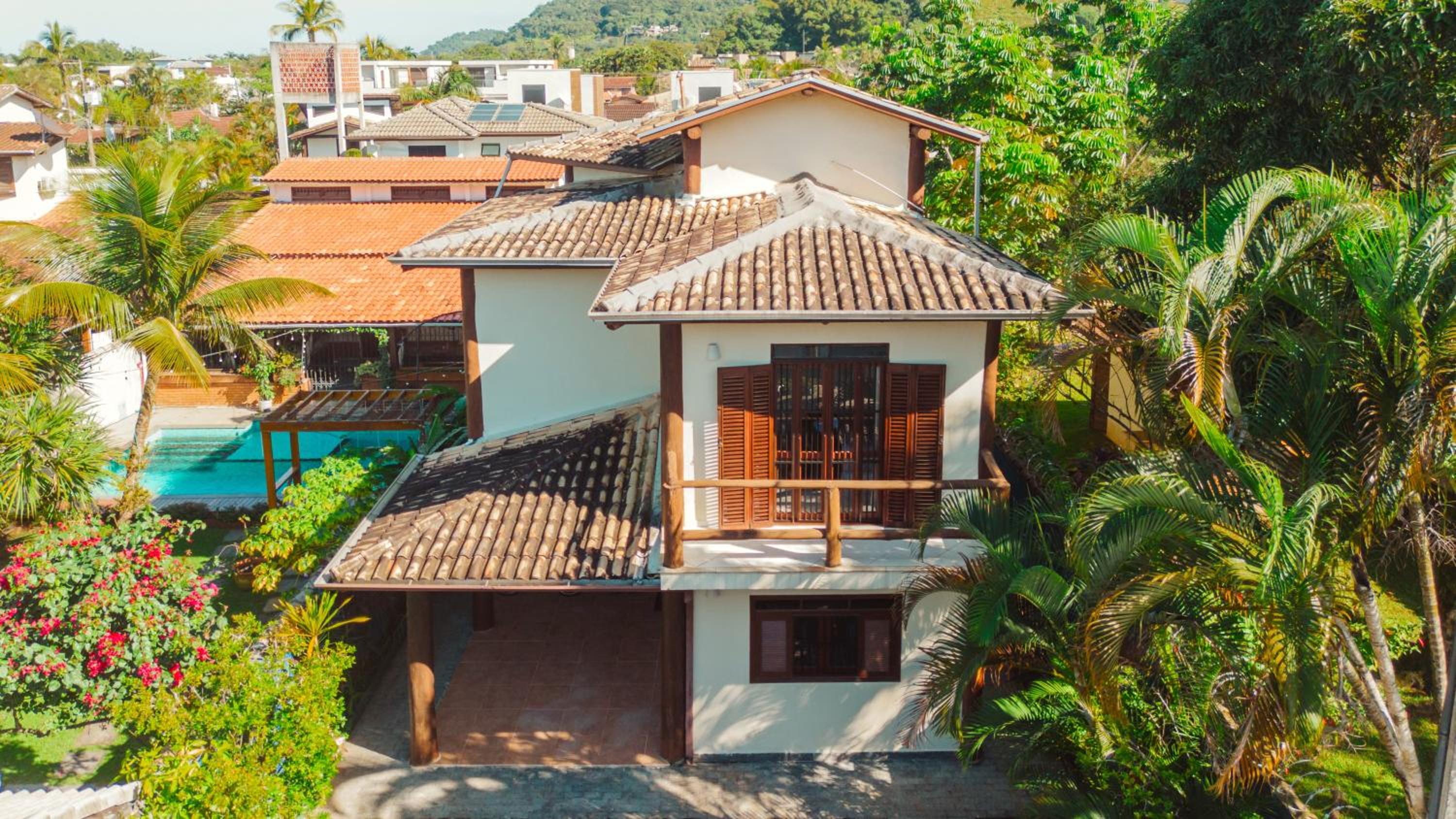 Retiro na Praia - Casa privativa com piscina