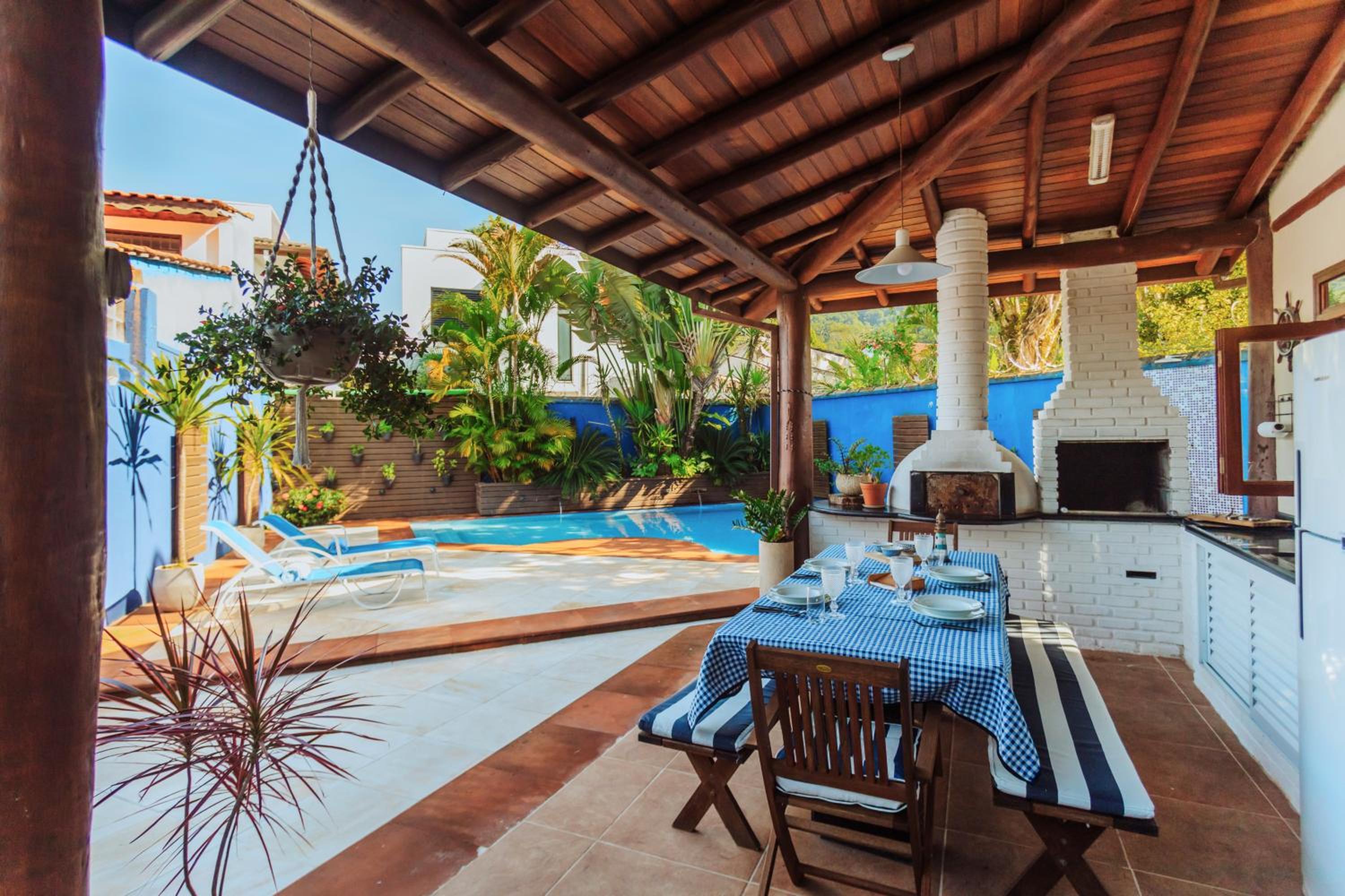 Retiro na Praia - Casa privativa com piscina