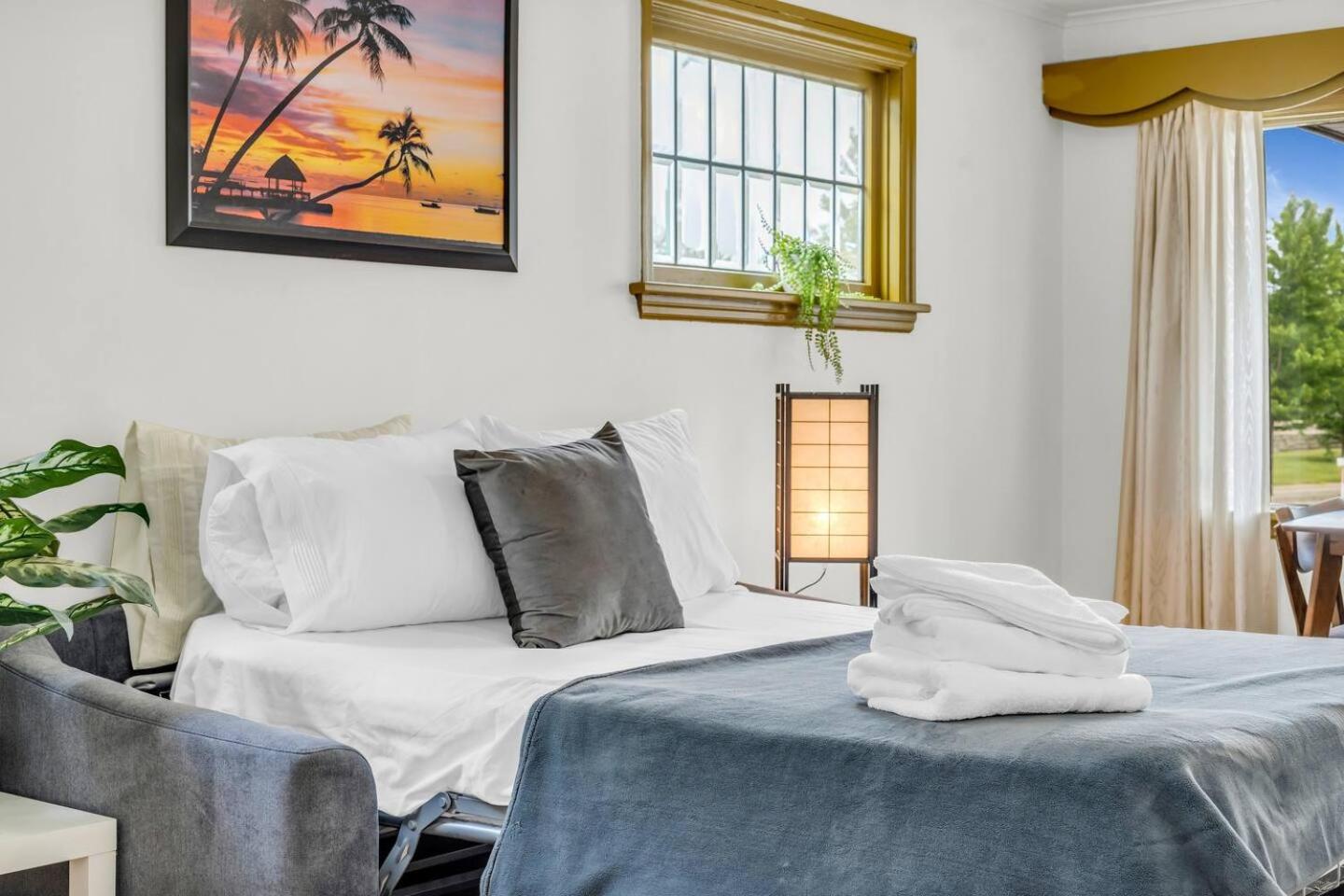 One of the Closest Homes to Tourist District- 13 Guests
