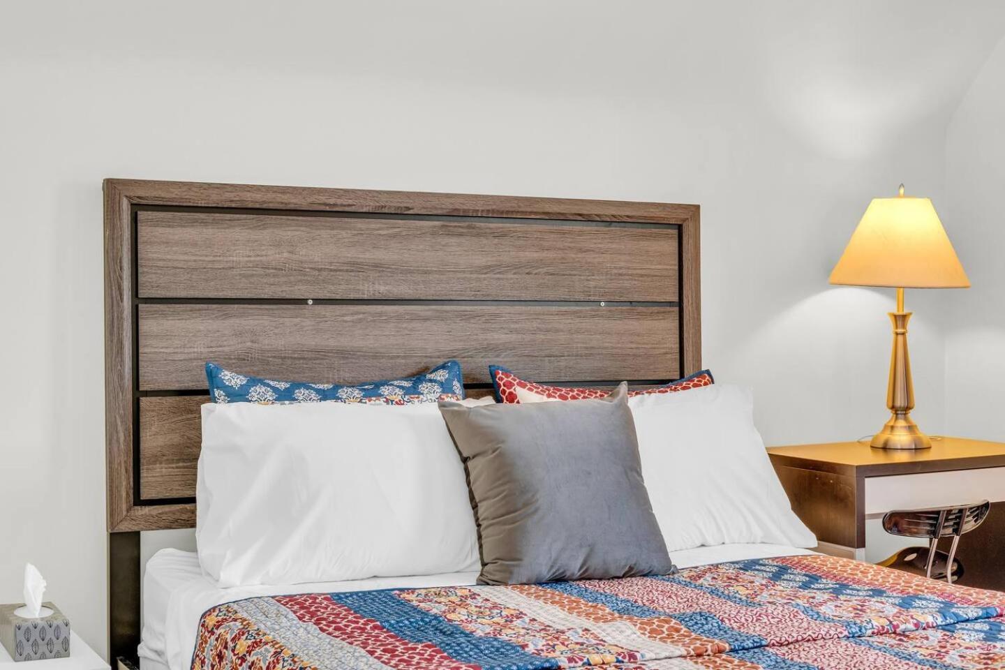One of the Closest Homes to Tourist District- 13 Guests
