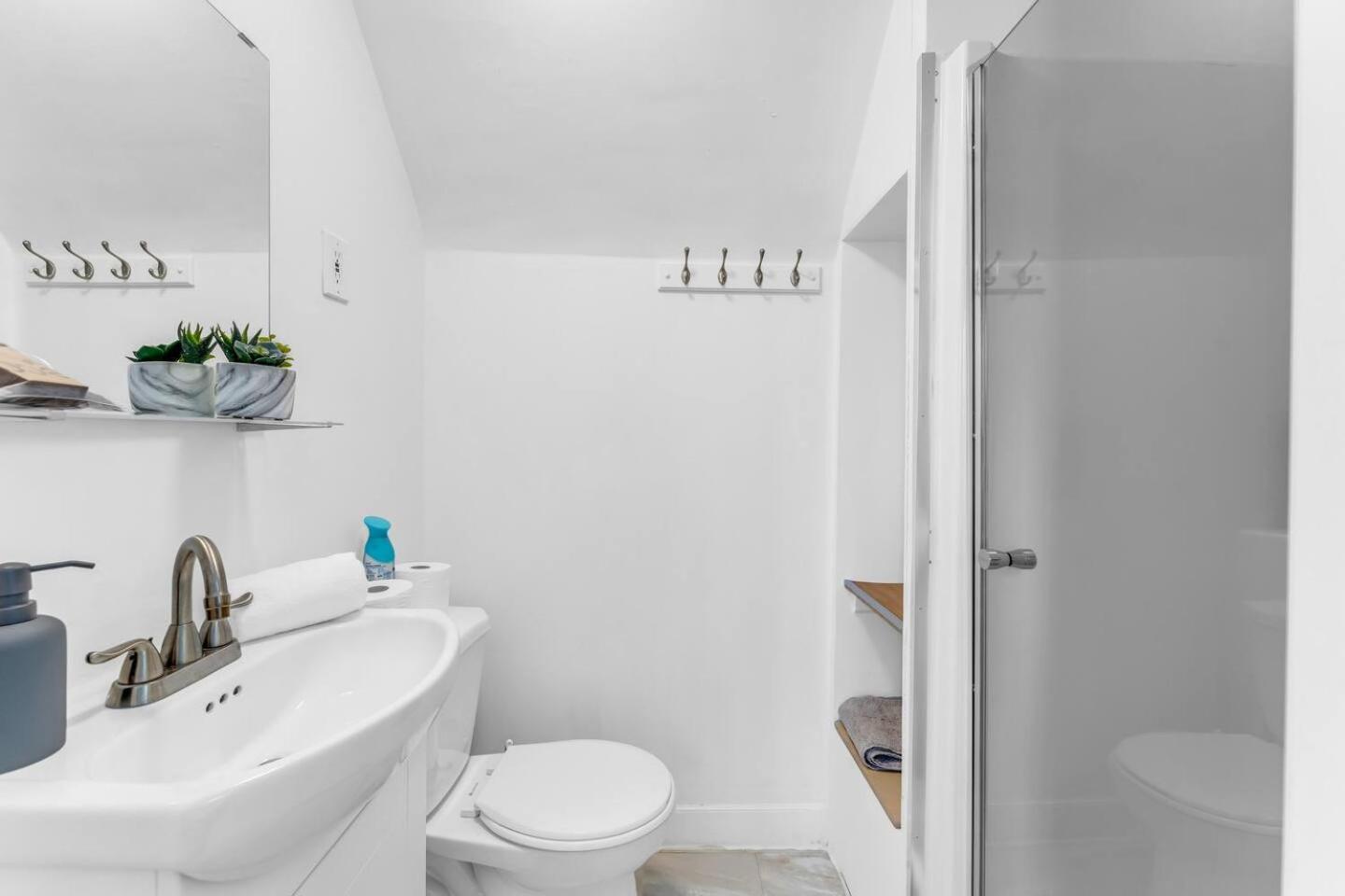 One of the Closest Homes to Tourist District- 13 Guests