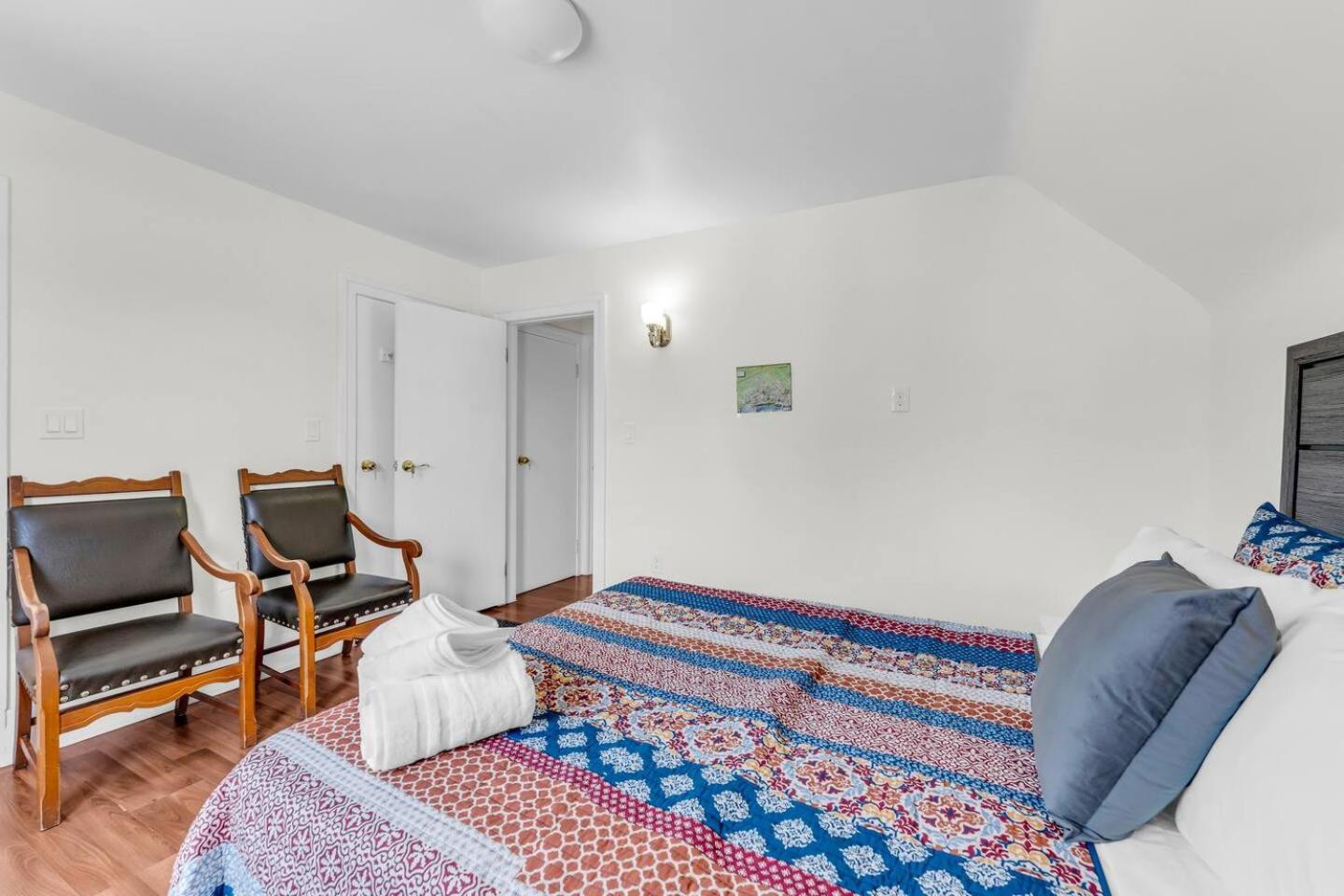 One of the Closest Homes to Tourist District- 13 Guests